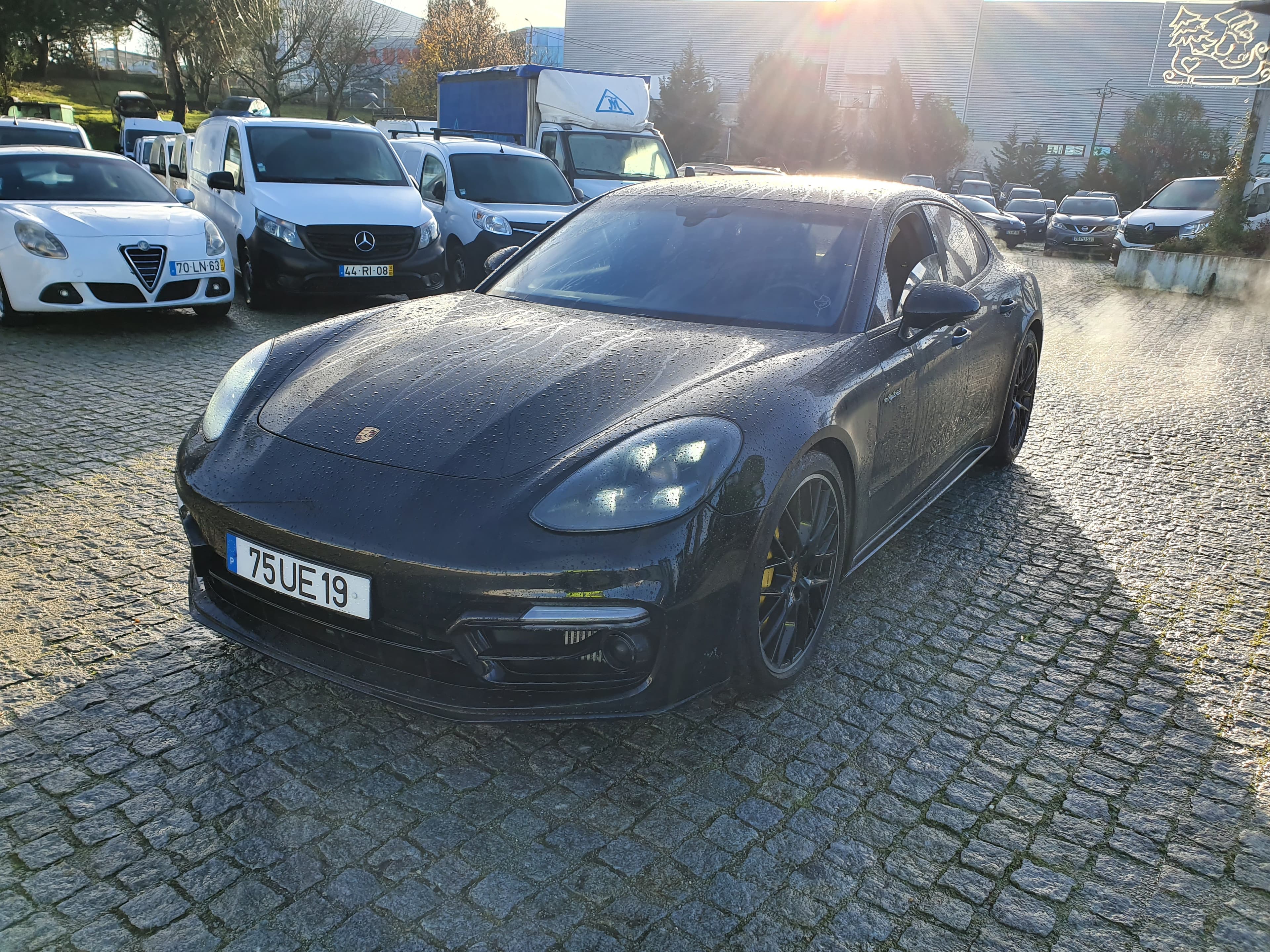Porsche Panamera Turbo S · Ano 2018 — imagen 3