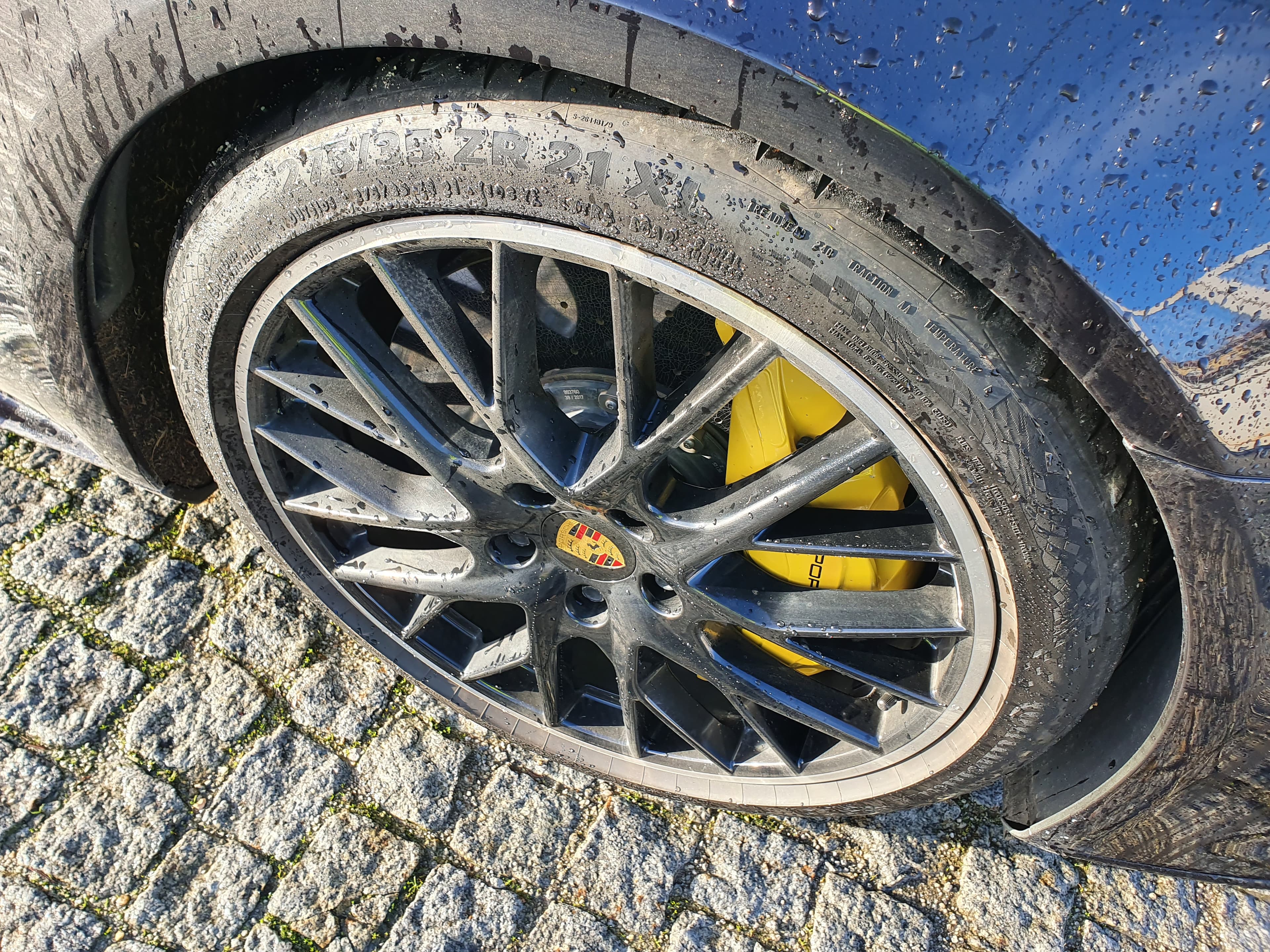 Porsche Panamera Turbo S · Ano 2018 — imagen 13