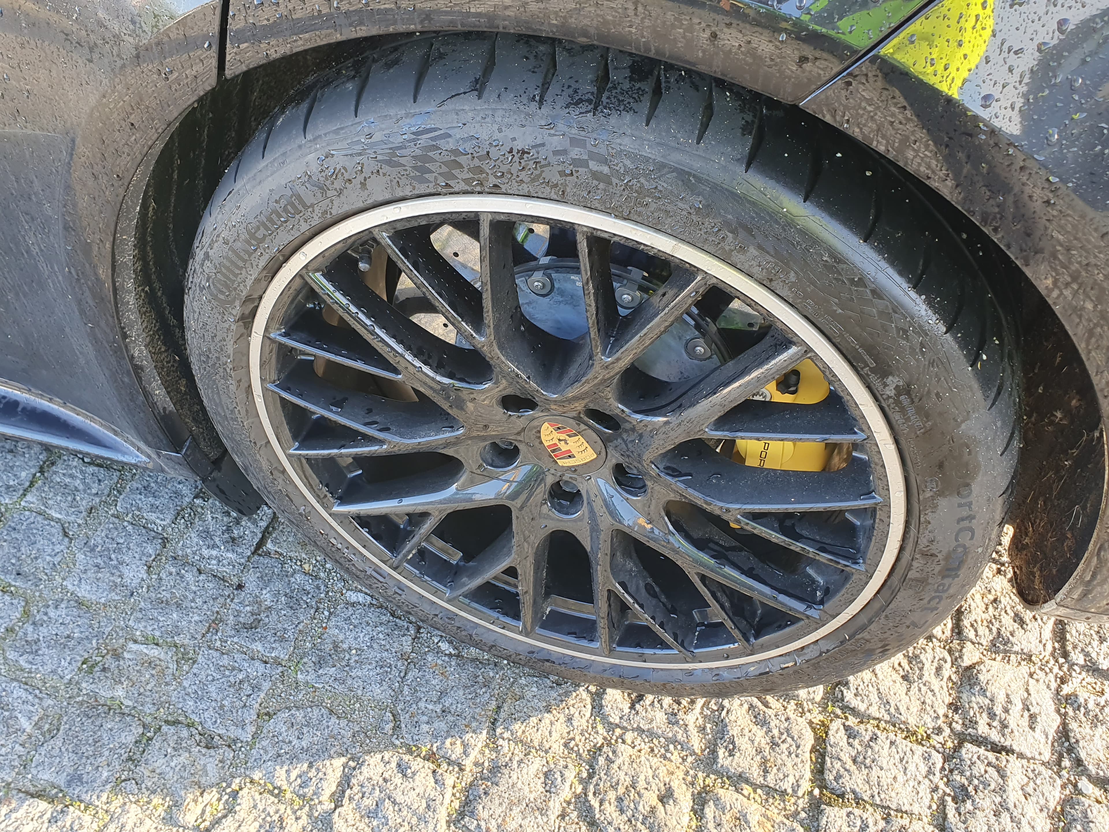 Porsche Panamera Turbo S · Ano 2018 — imagen 14