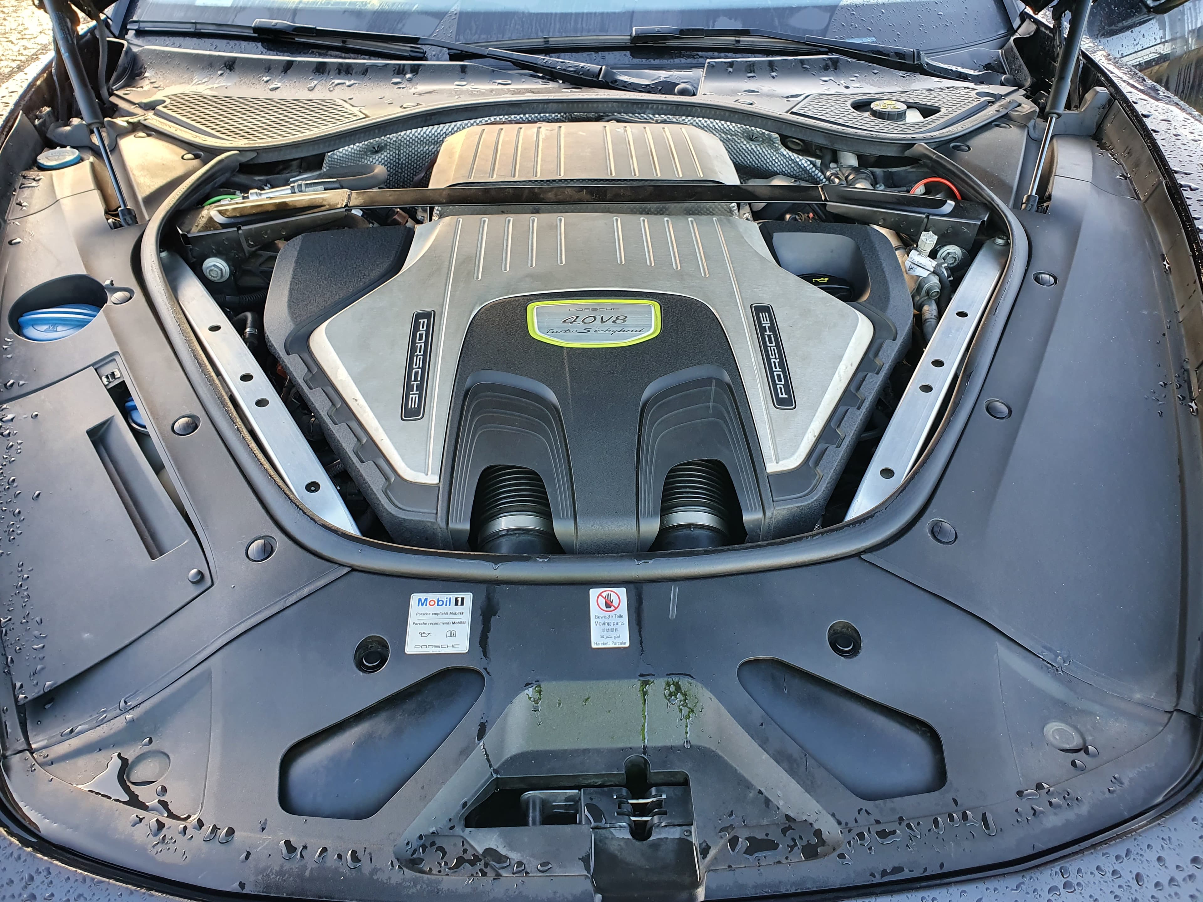 Porsche Panamera Turbo S · Ano 2018 — imagen 51