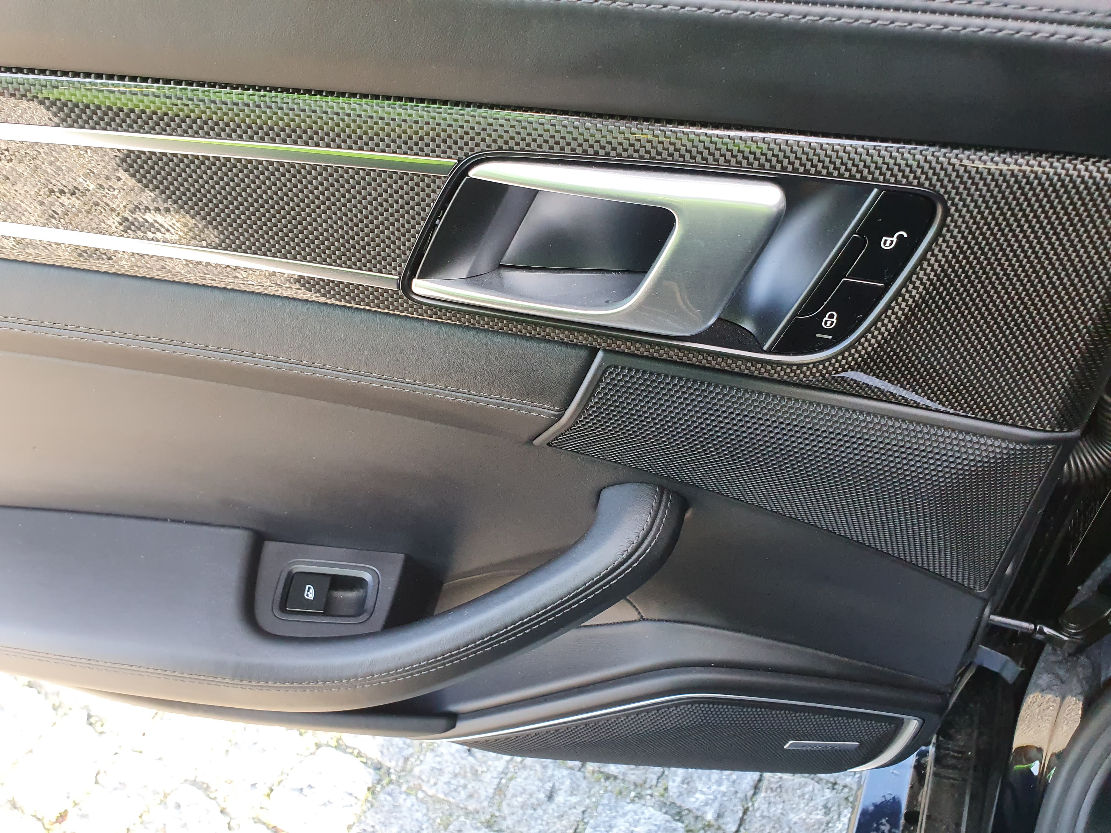 Porsche Panamera Turbo S · Ano 2018 — imagen 36