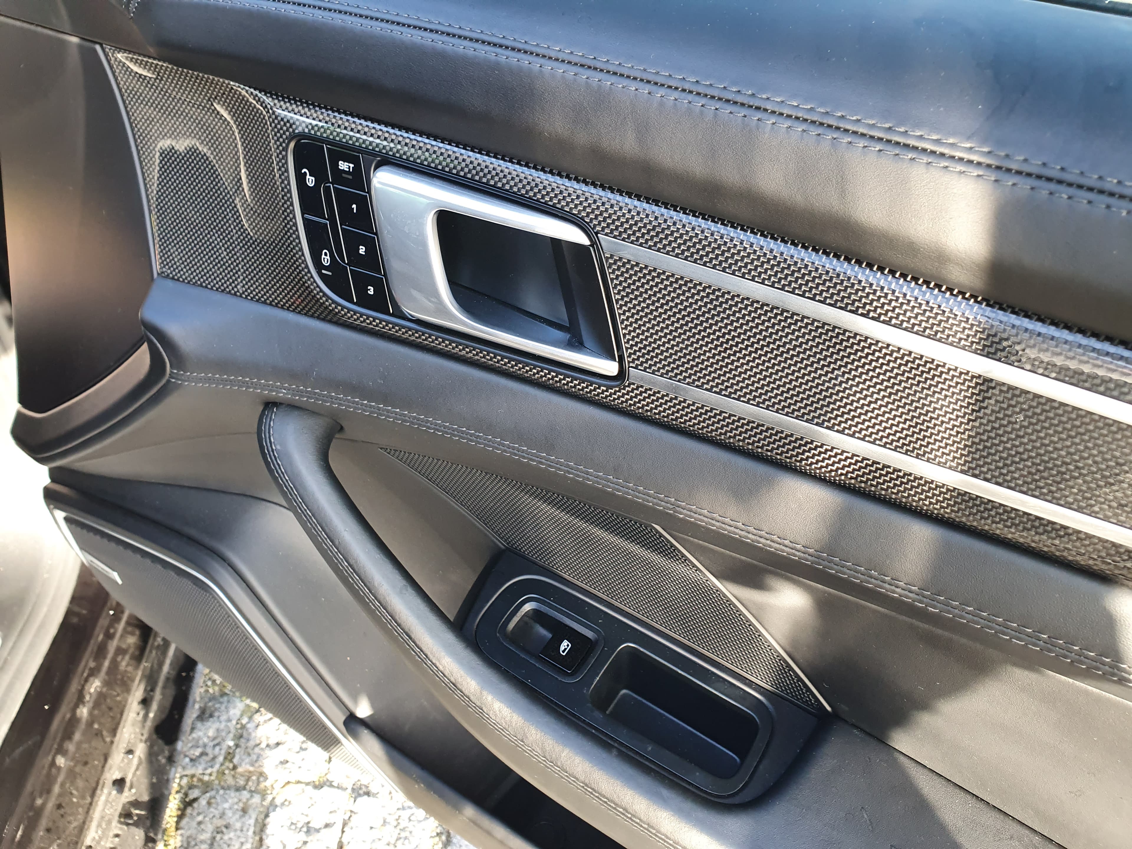 Porsche Panamera Turbo S · Ano 2018 — imagen 24