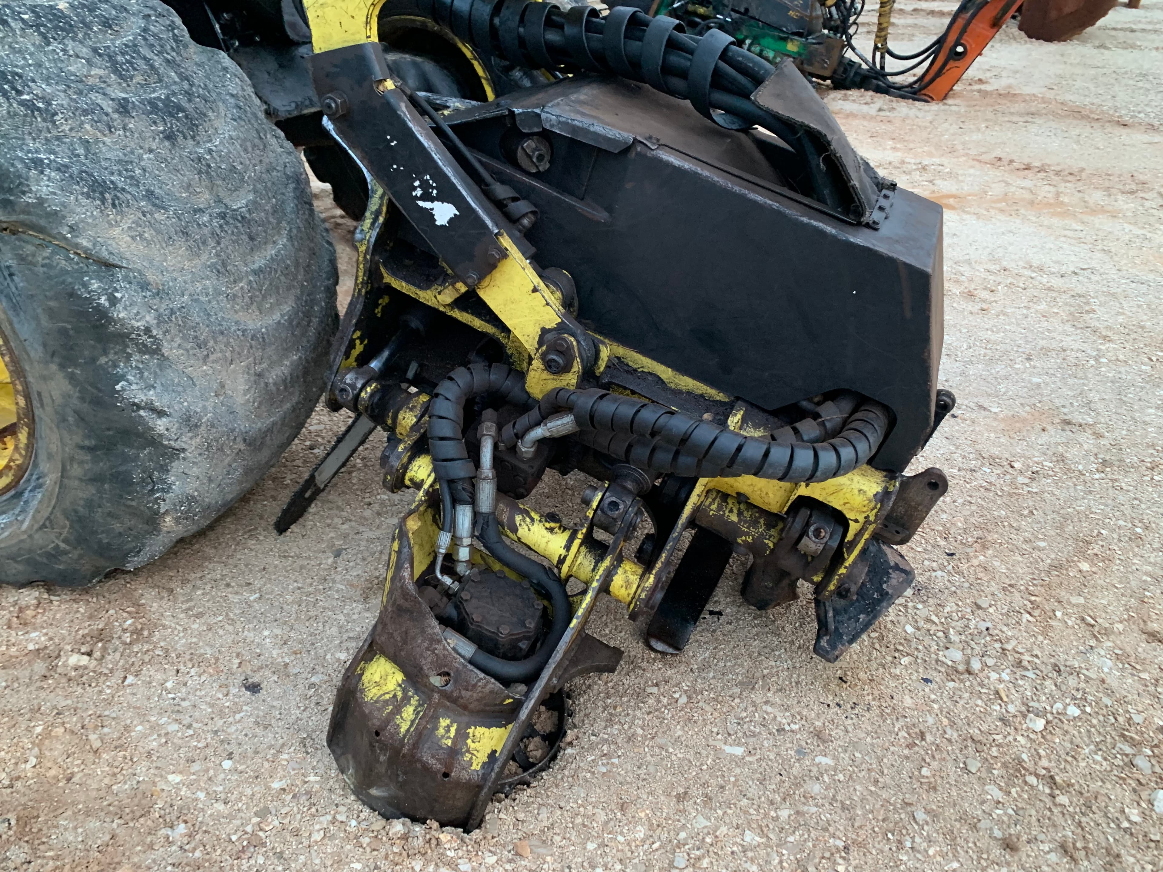 John Deere Forestry Chipper — image 9