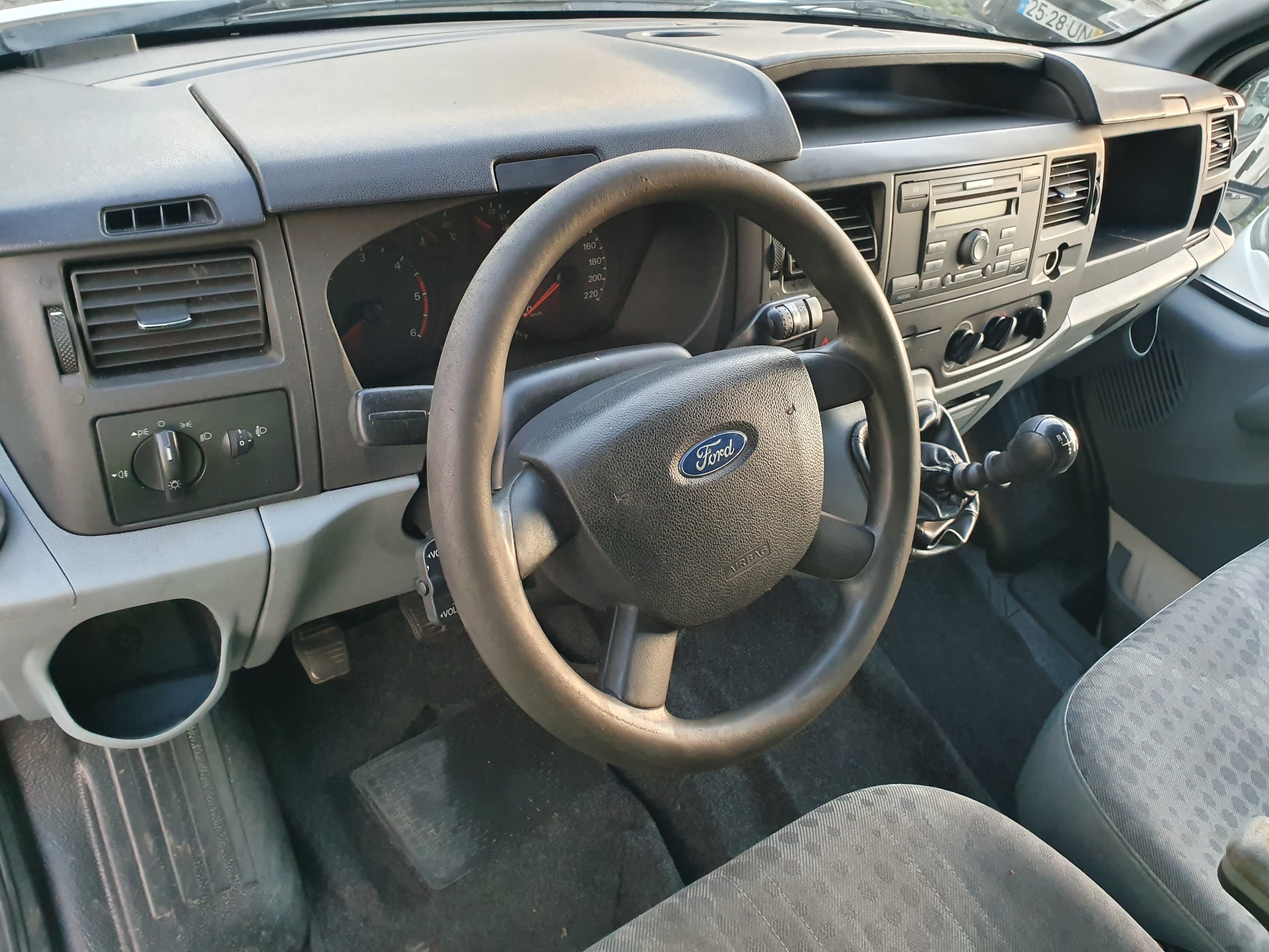 Ford Transit · Ano 2011 — imagen 31