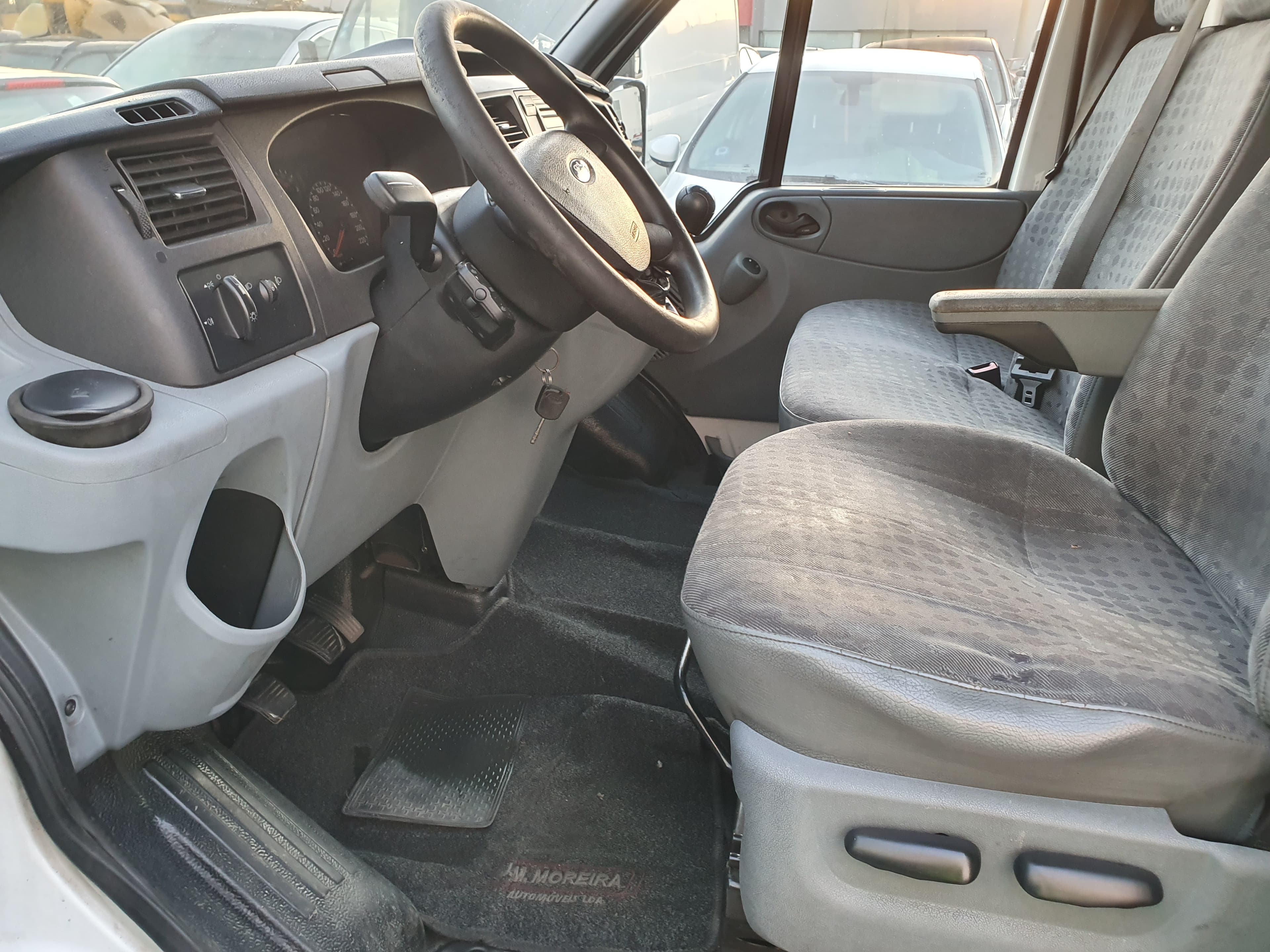 Ford Transit · Ano 2011 — imagen 25