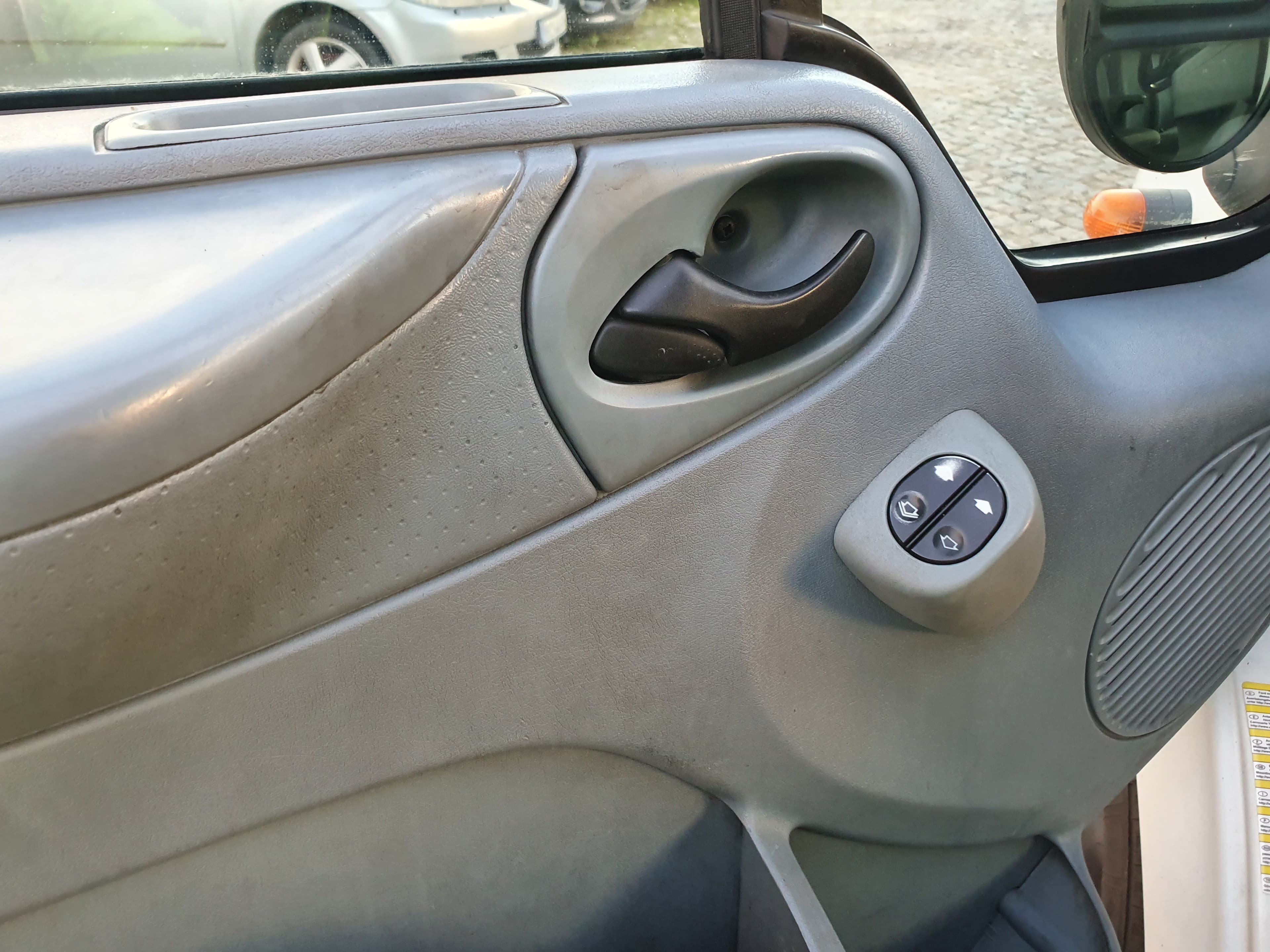 Ford Transit · Ano 2011 — imagen 23