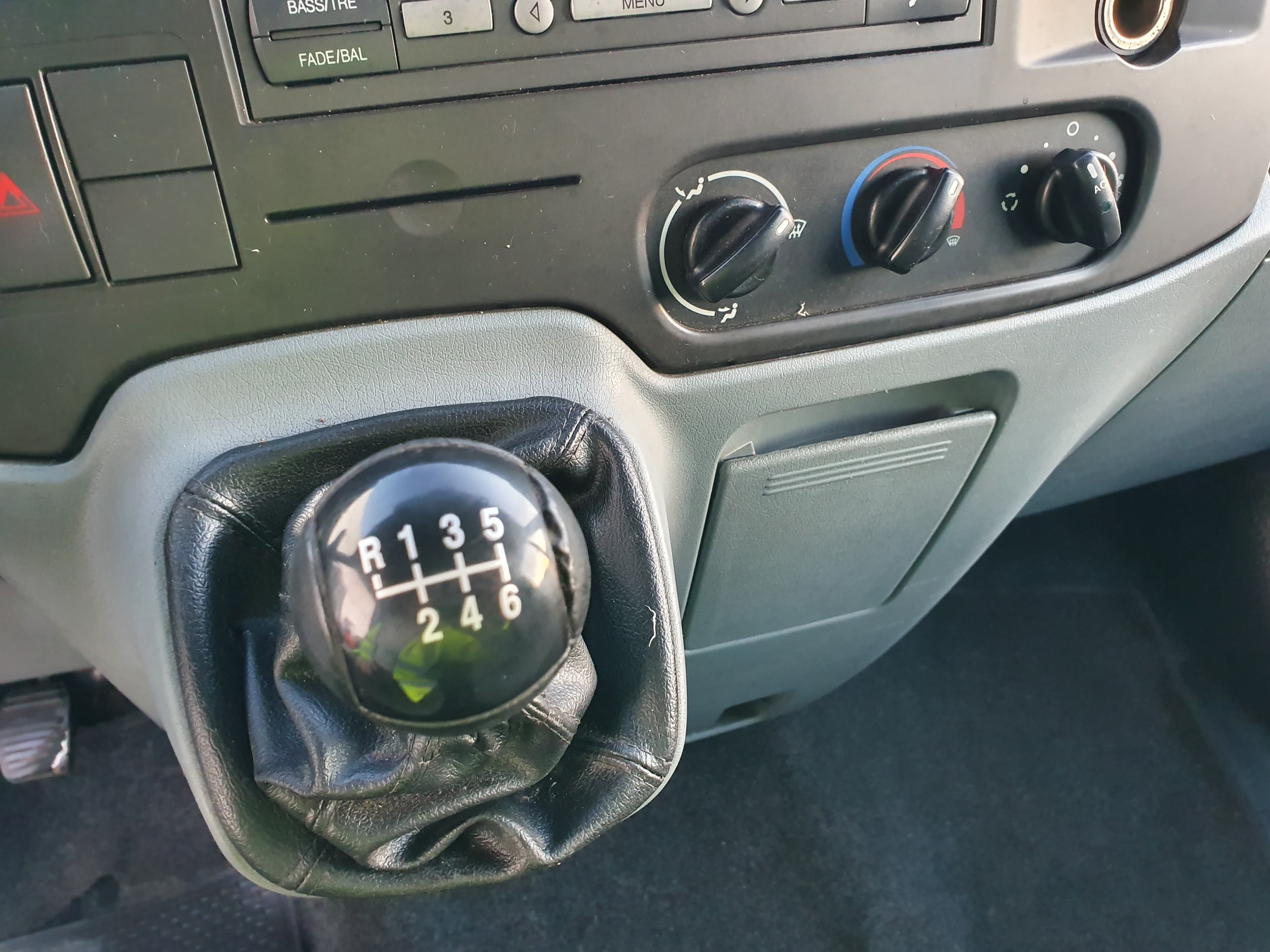 Ford Transit · Ano 2011 — imagen 34