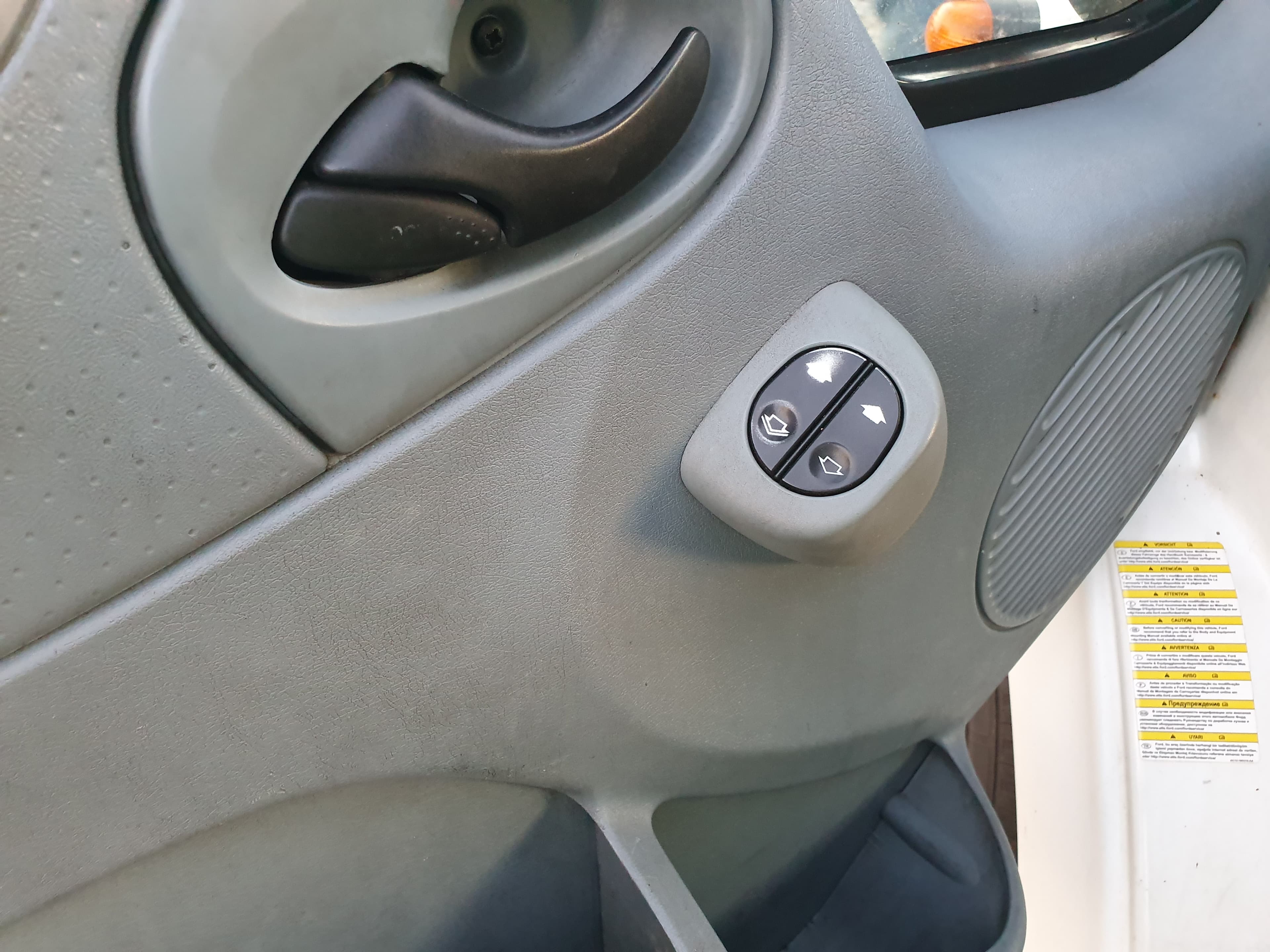 Ford Transit · Ano 2011 — imagen 30