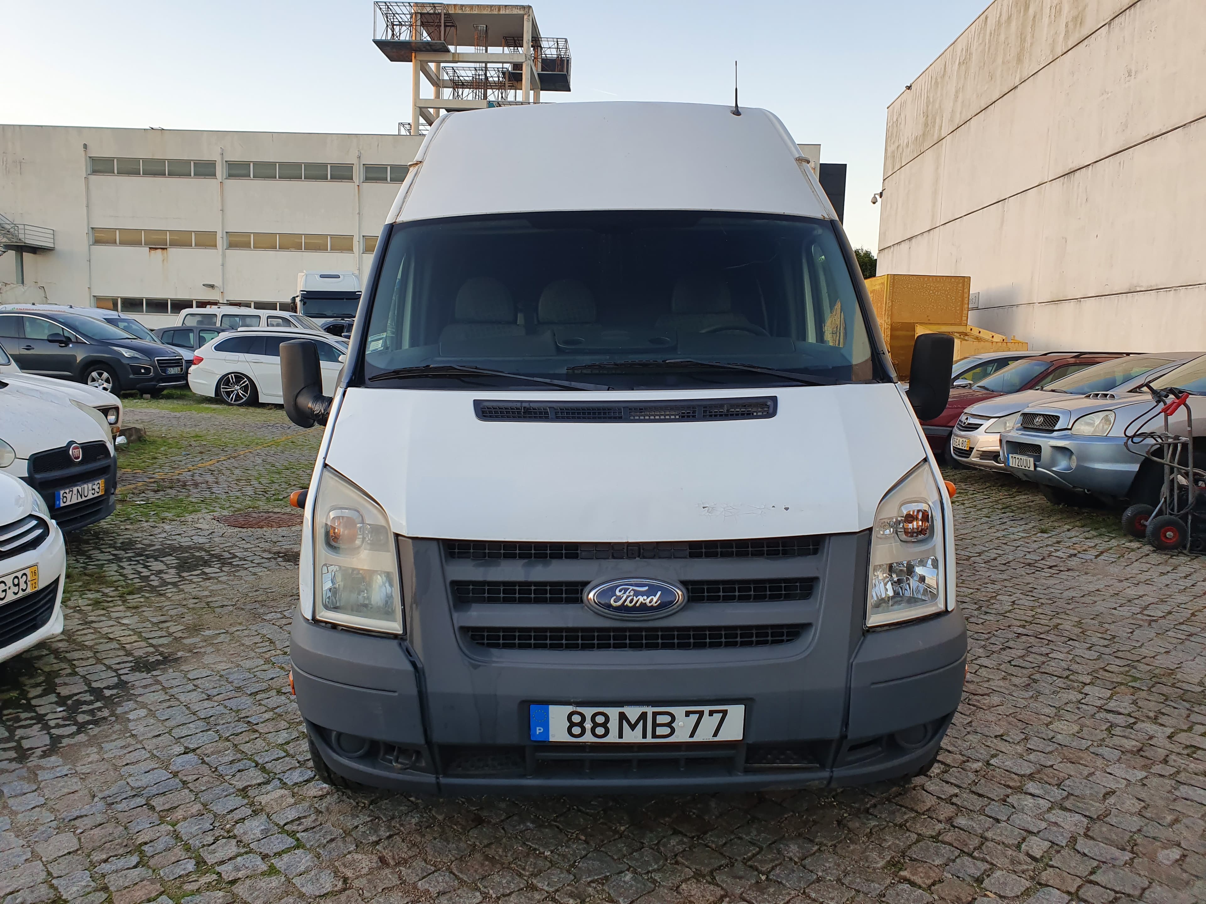 Ford Transit · Ano 2011 — imagen 3