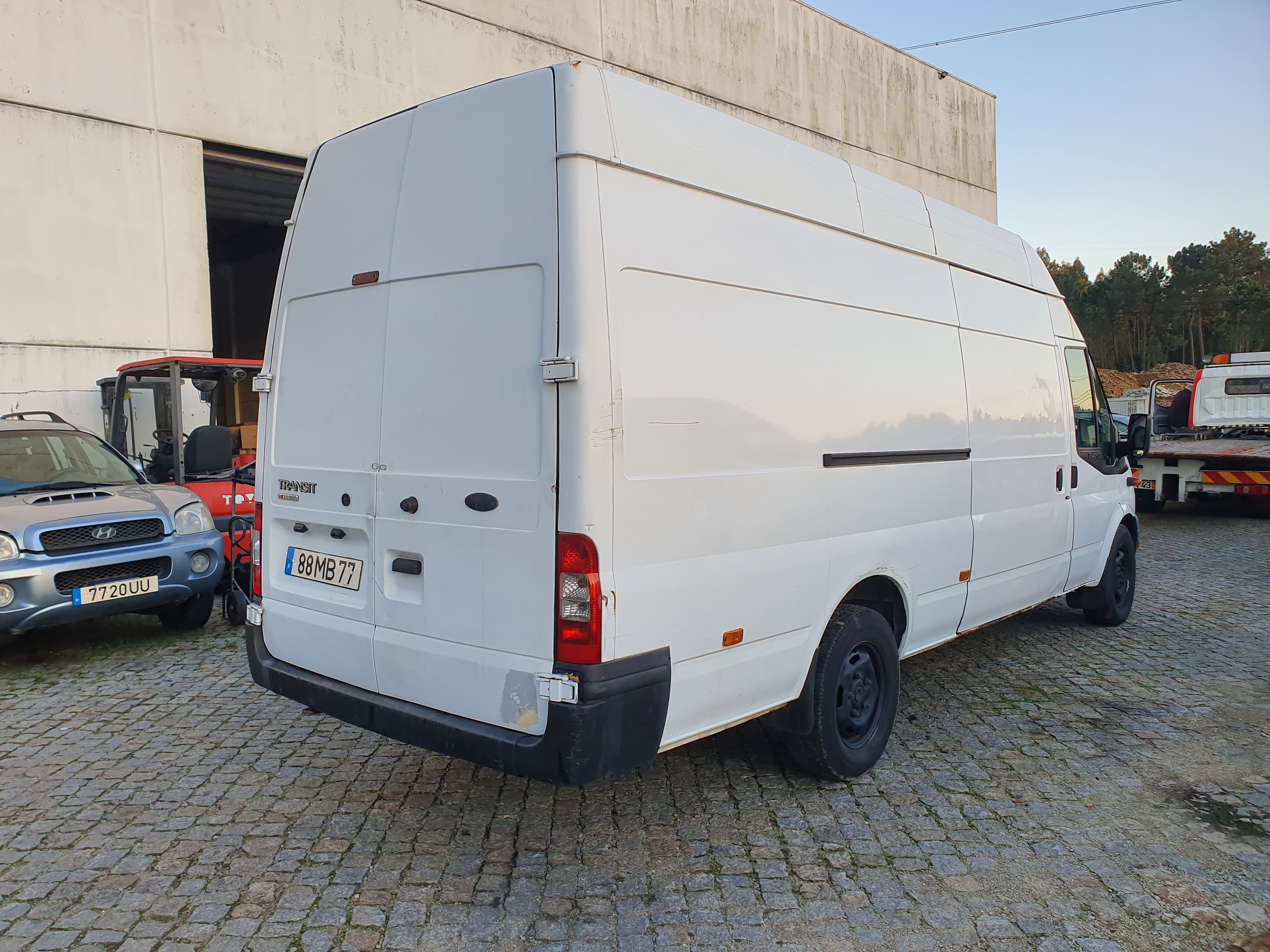 Ford Transit · Ano 2011 — imagen 4