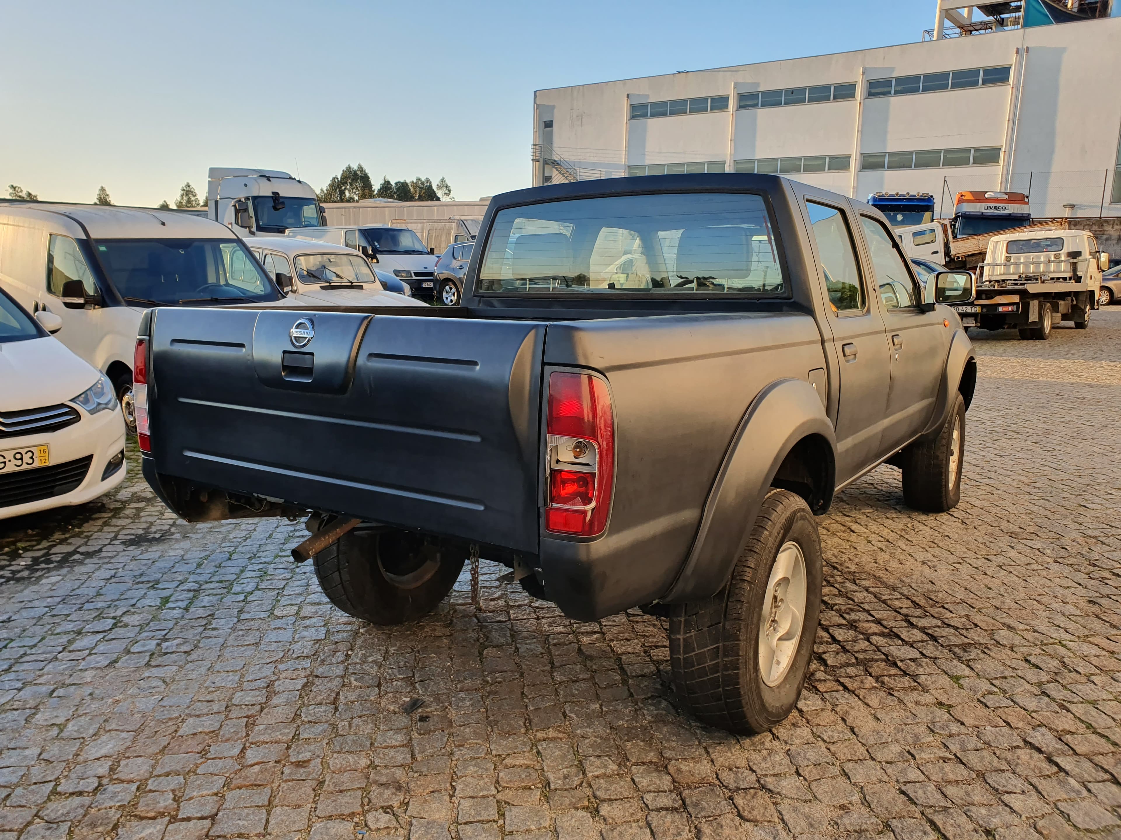 Nissan Navarra · Ano 2006 — image 4