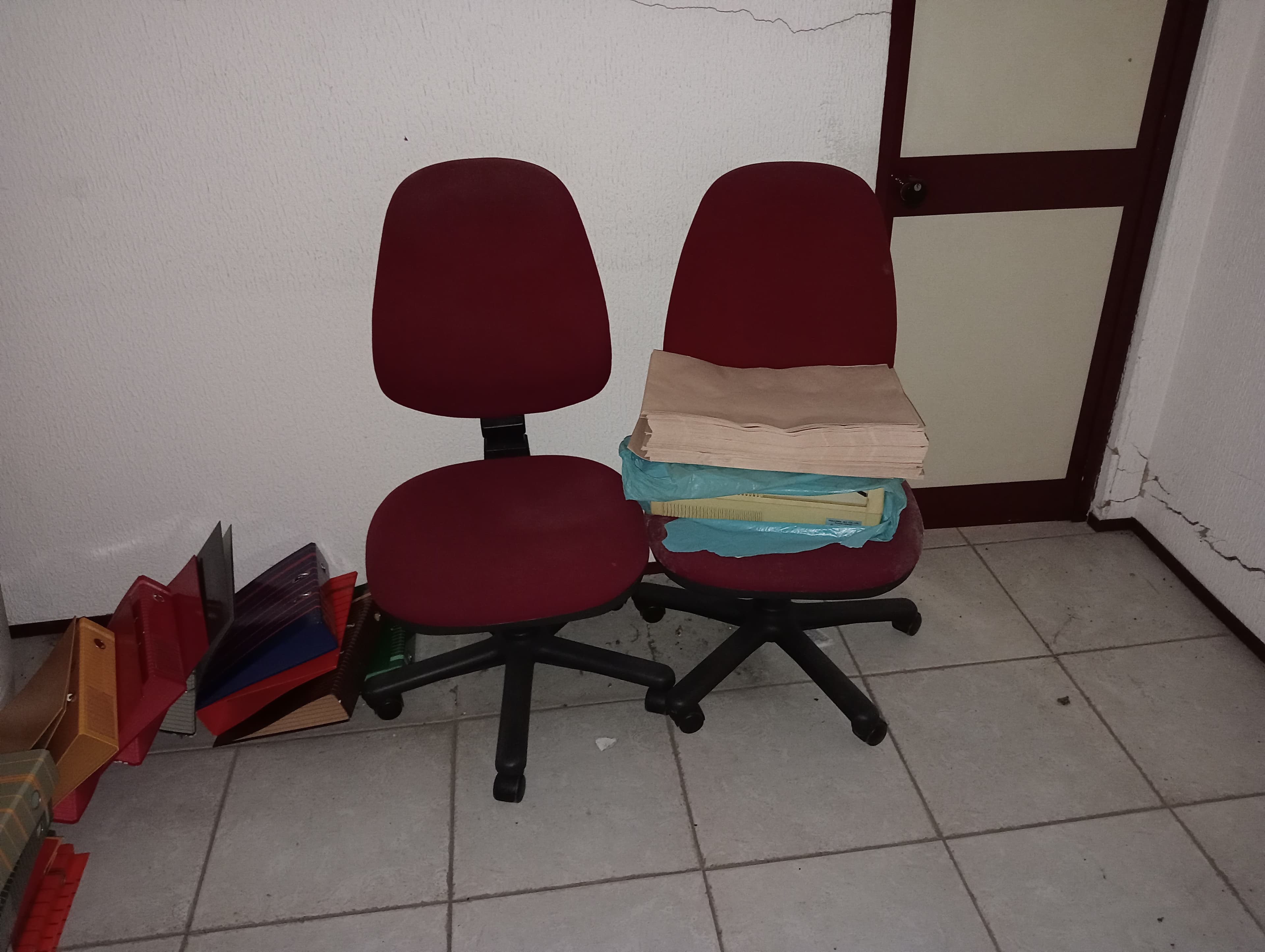 Equipamiento de Oficina — imagen 26