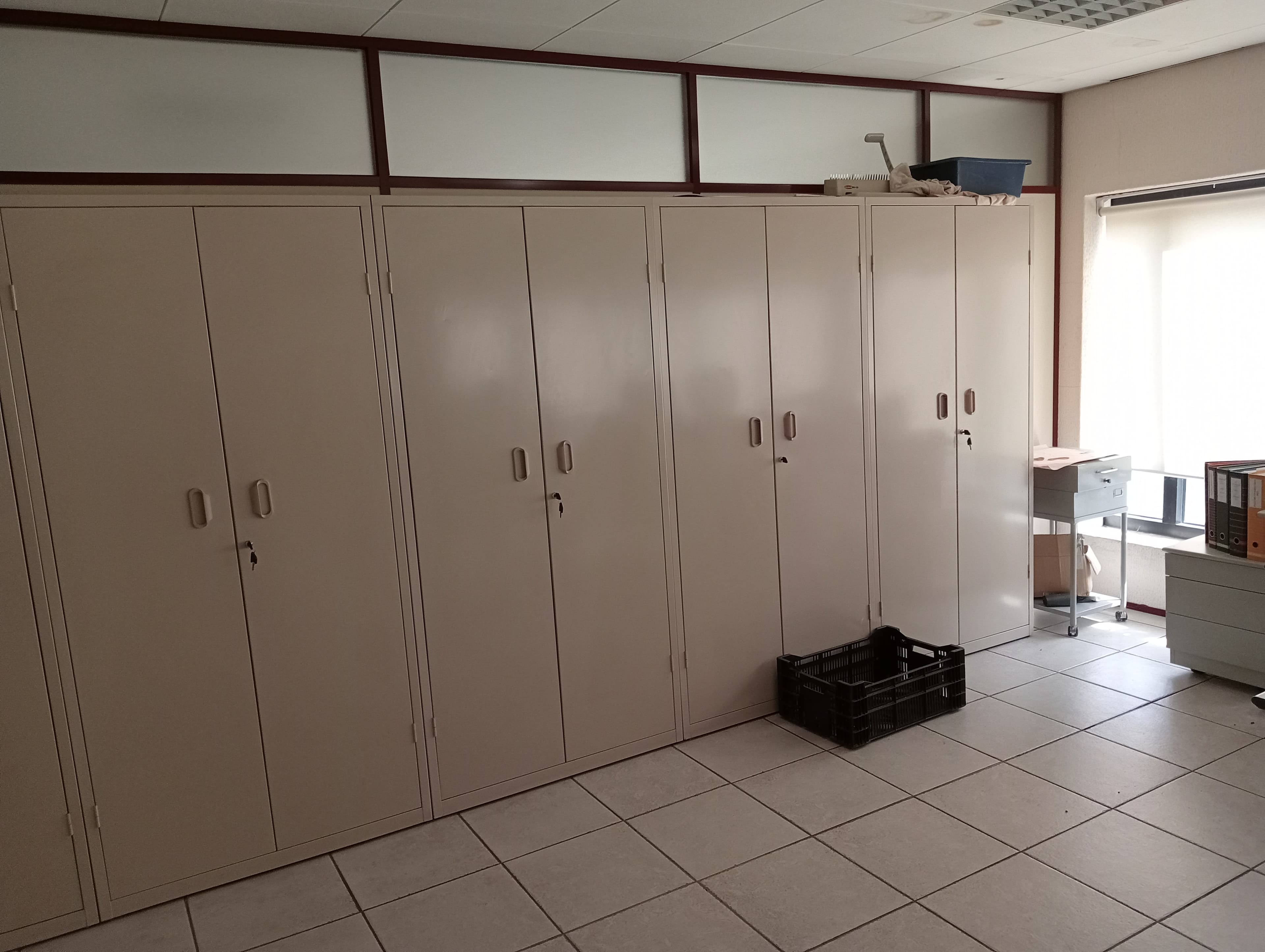 Equipamiento de Oficina — imagen 9
