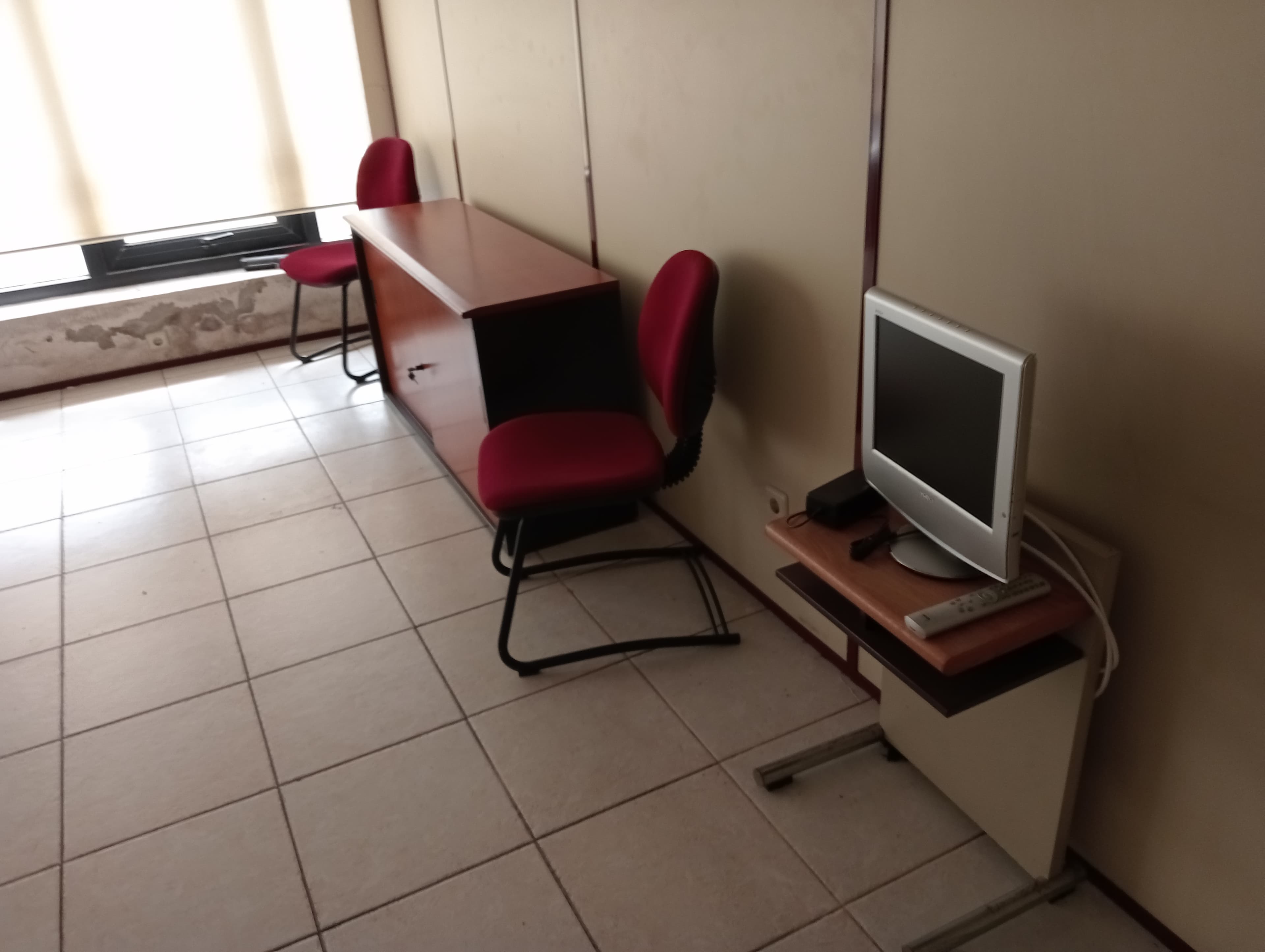 Equipamiento de Oficina — imagen 17