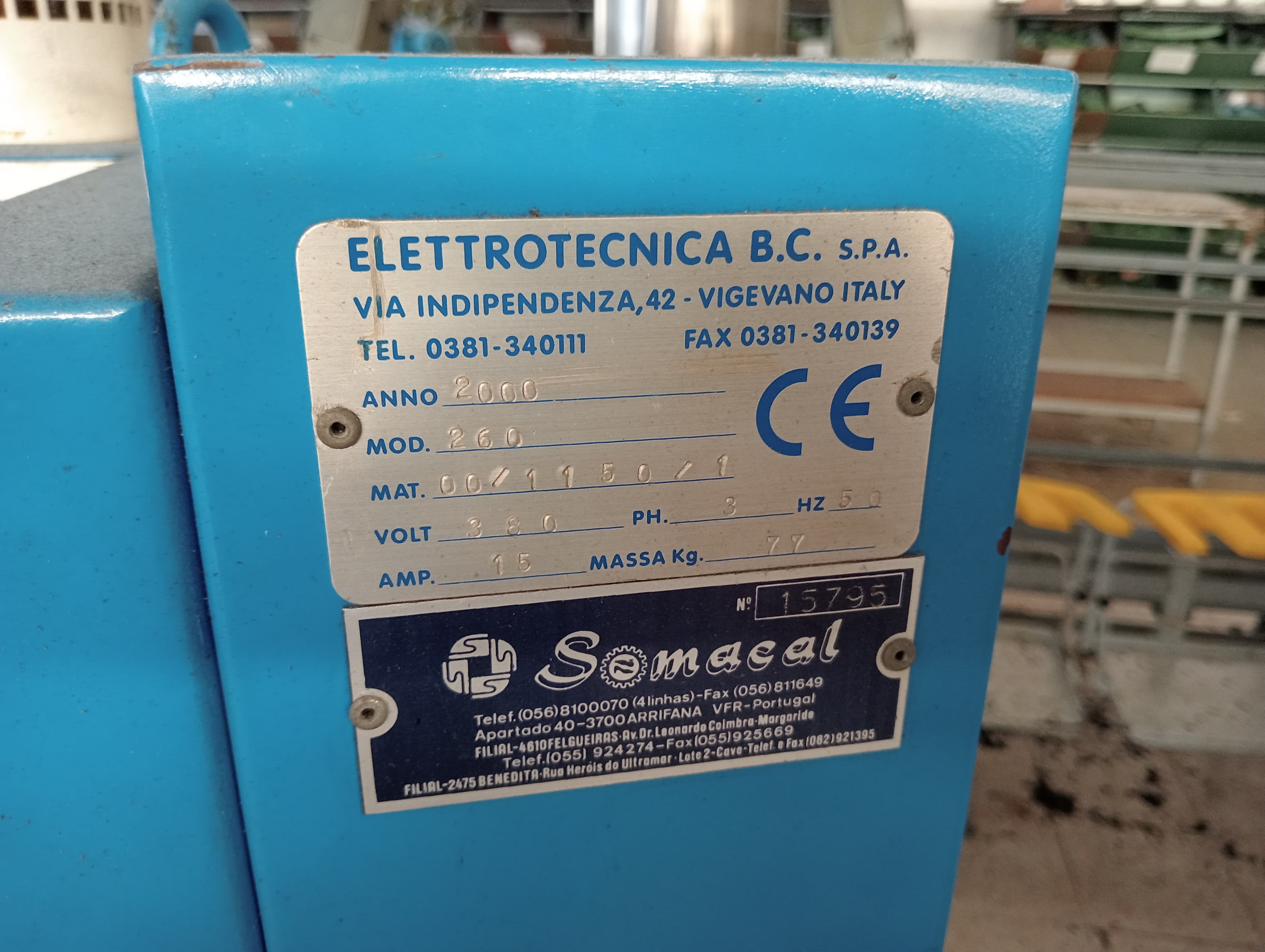 Sifione · Máquinas de rebater · Máquina de fechar calcanheiras · Reativador de contrafortes — imagen 7