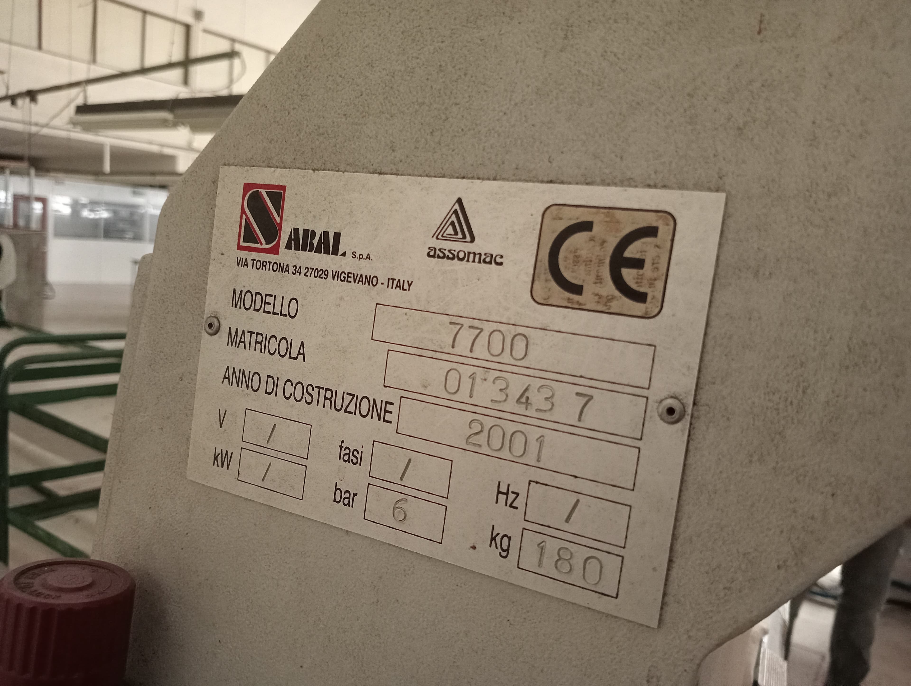 Máquina de meter parafusos · Máquina de pregar saltos — imagem 4