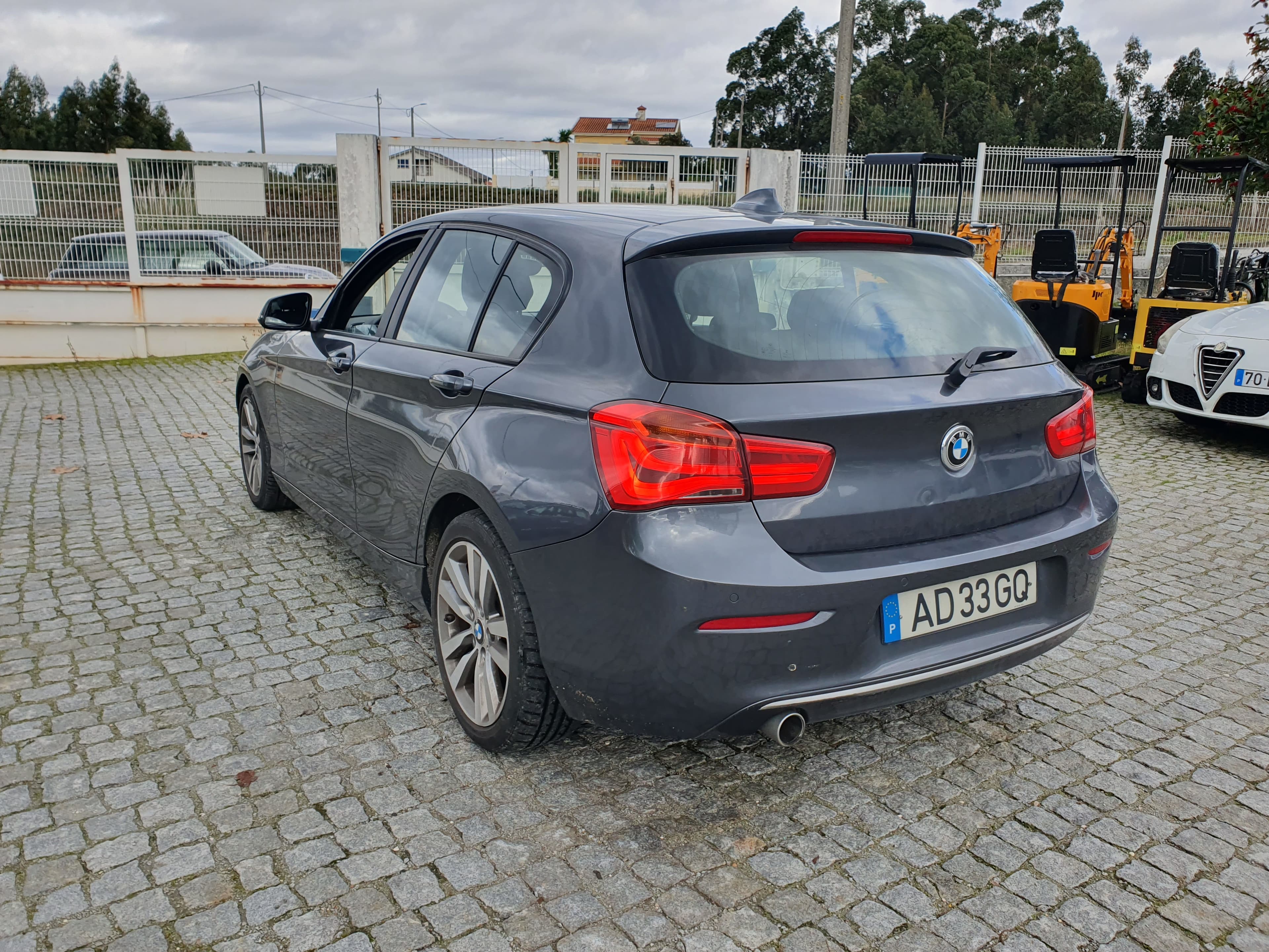 BMW 116D · Ano 2016 — imagem 18
