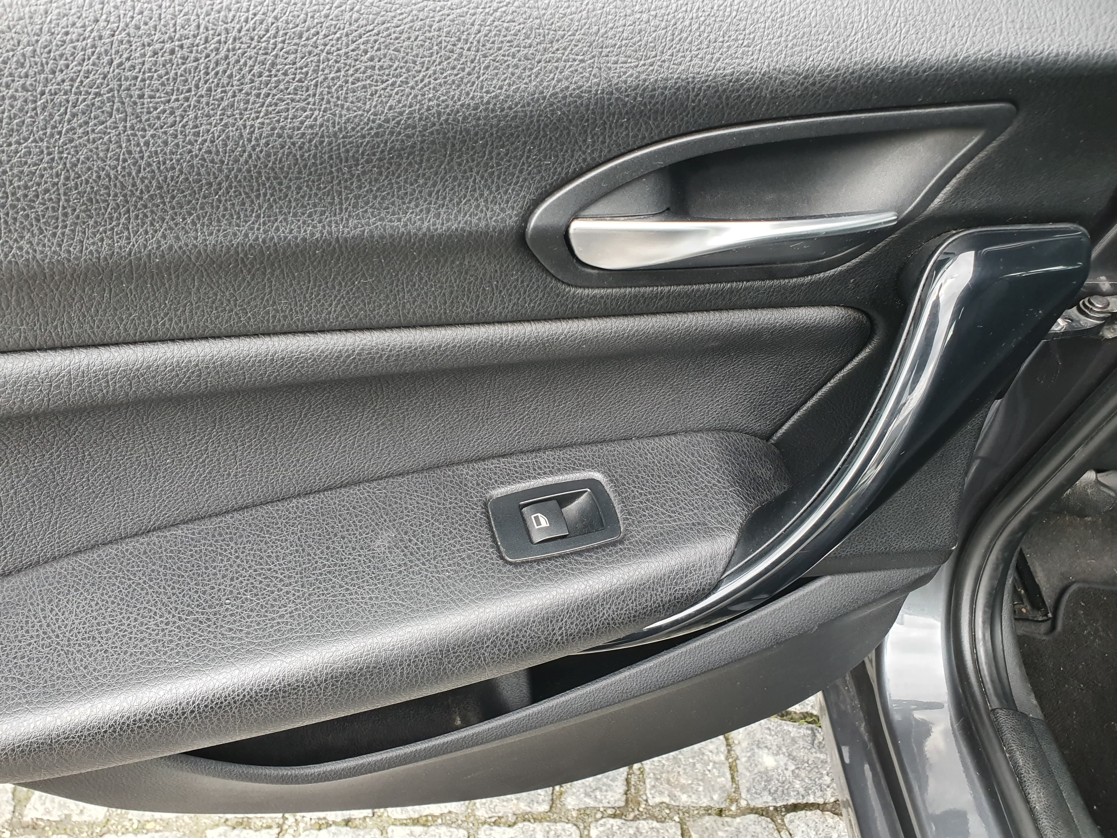 BMW 116D · Ano 2016 — imagem 31