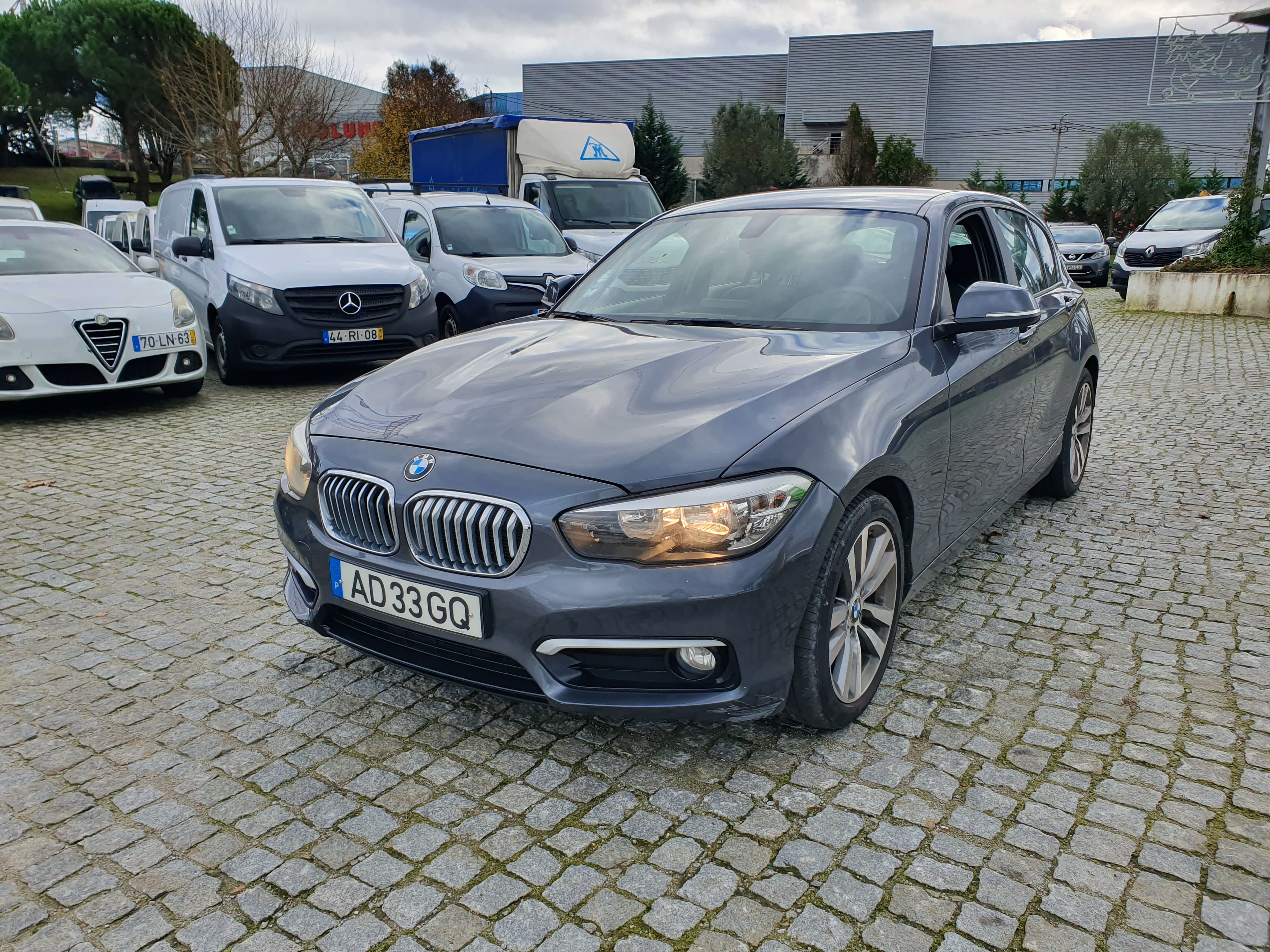 BMW 116D · Ano 2016 — imagem 2
