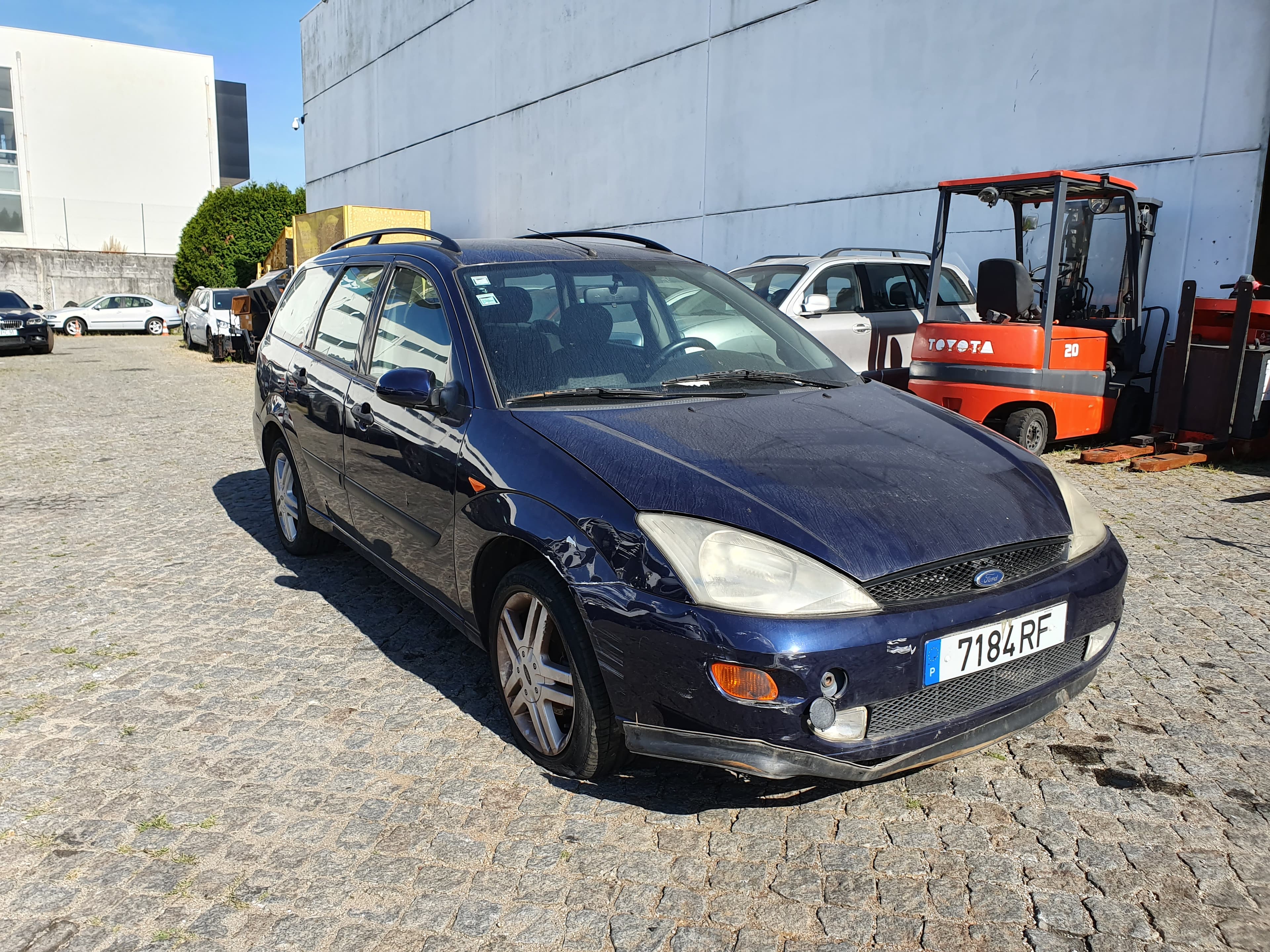 Ford Focus · Ano 2001 — image 3