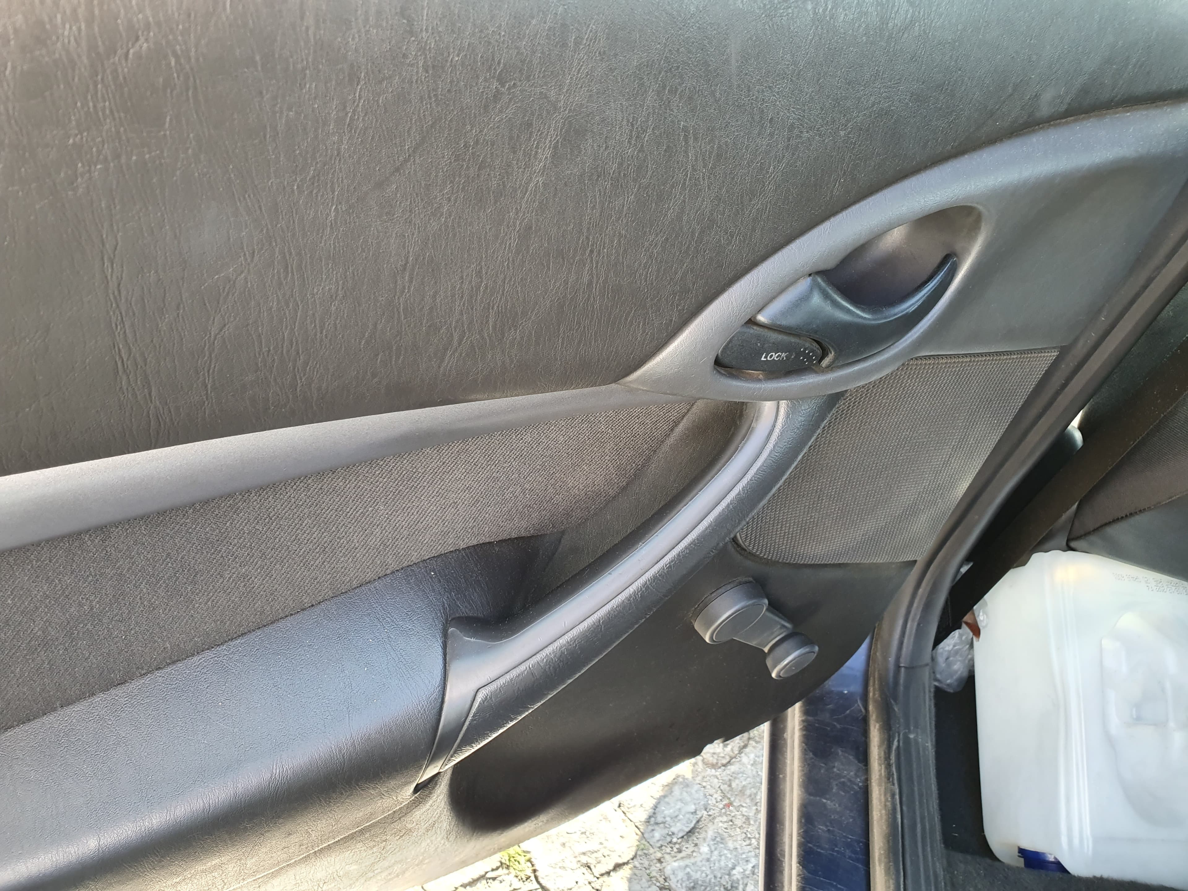 Ford Focus · Ano 2001 — image 14