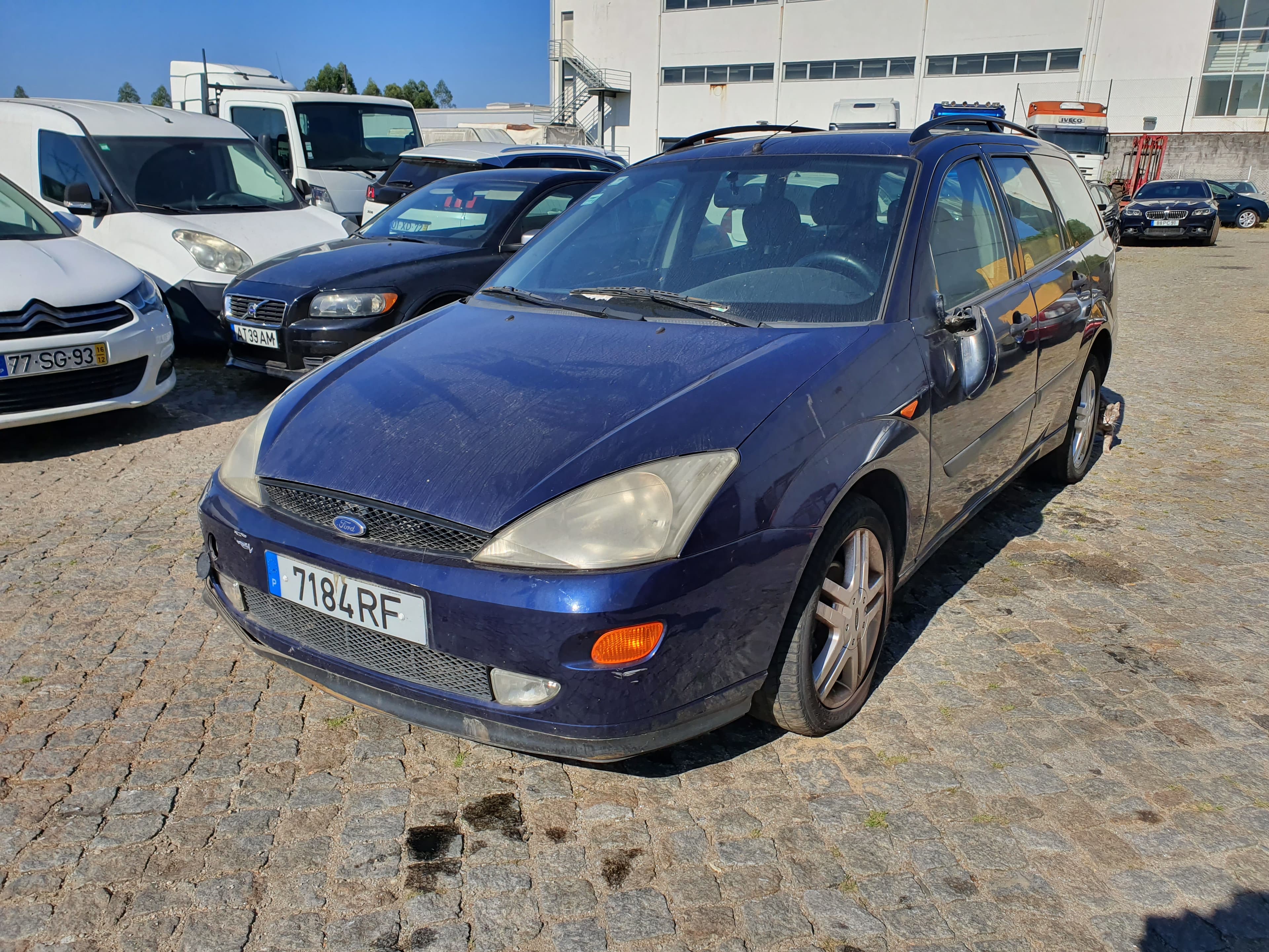 Ford Focus · Ano 2001 — image 1
