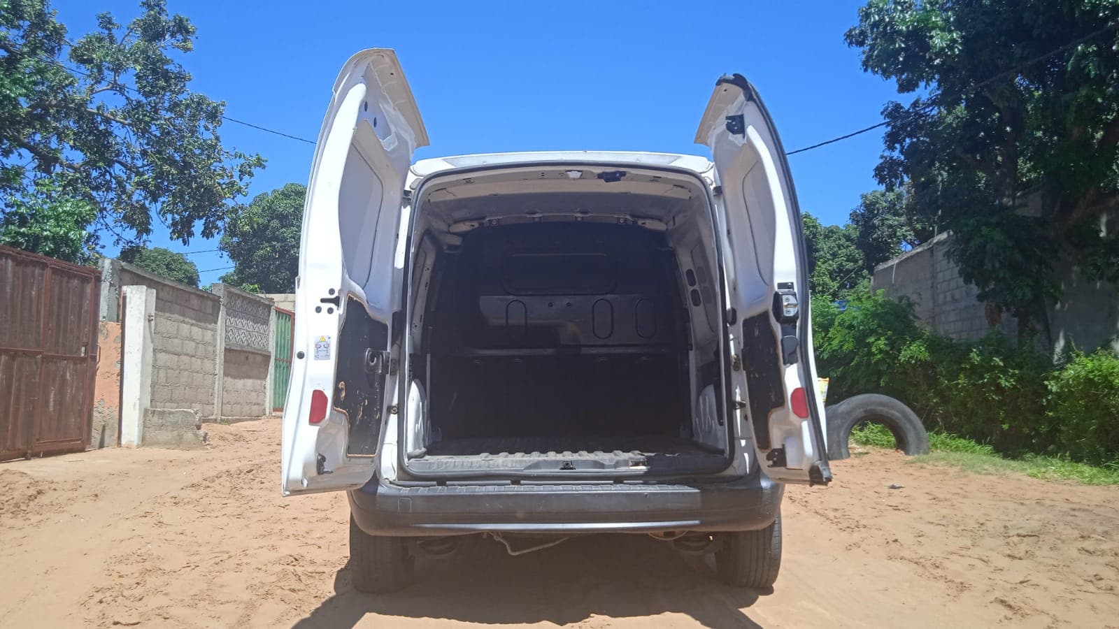 Renault Kangoo · Año 2016 — imagen 8