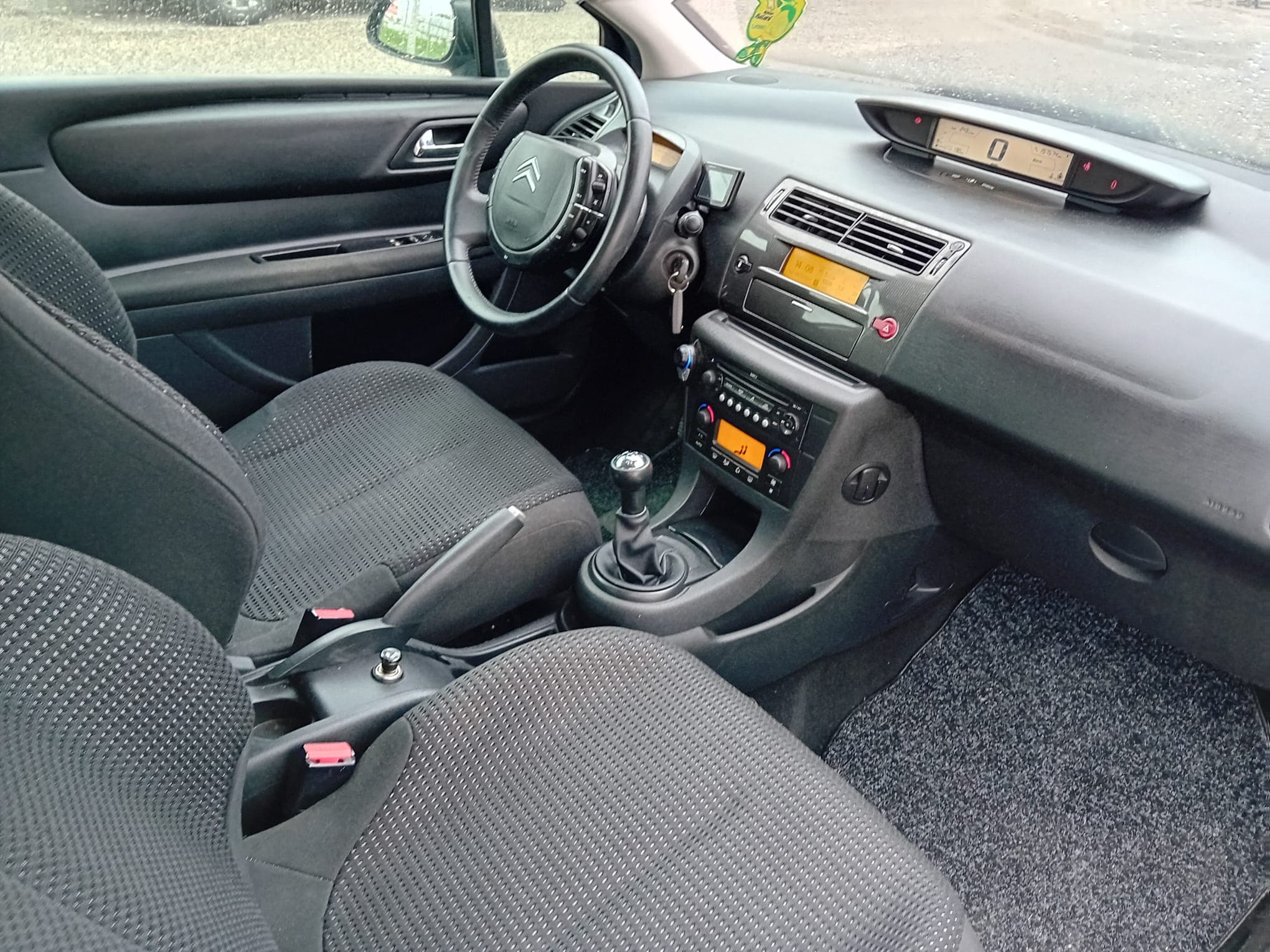 Citroën C4 · Ano 2008 — imagen 13