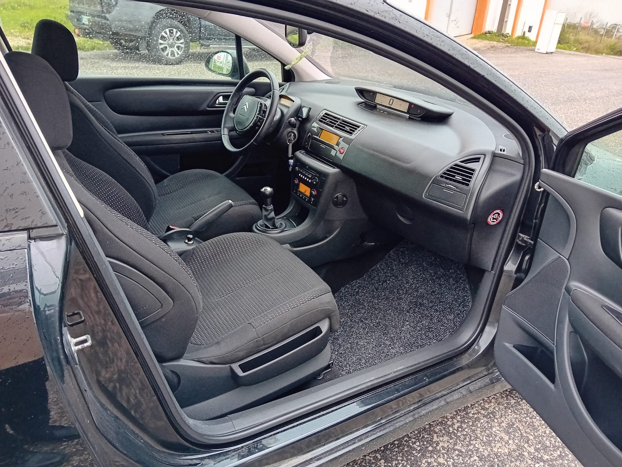 Citroën C4 · Ano 2008 — imagen 14