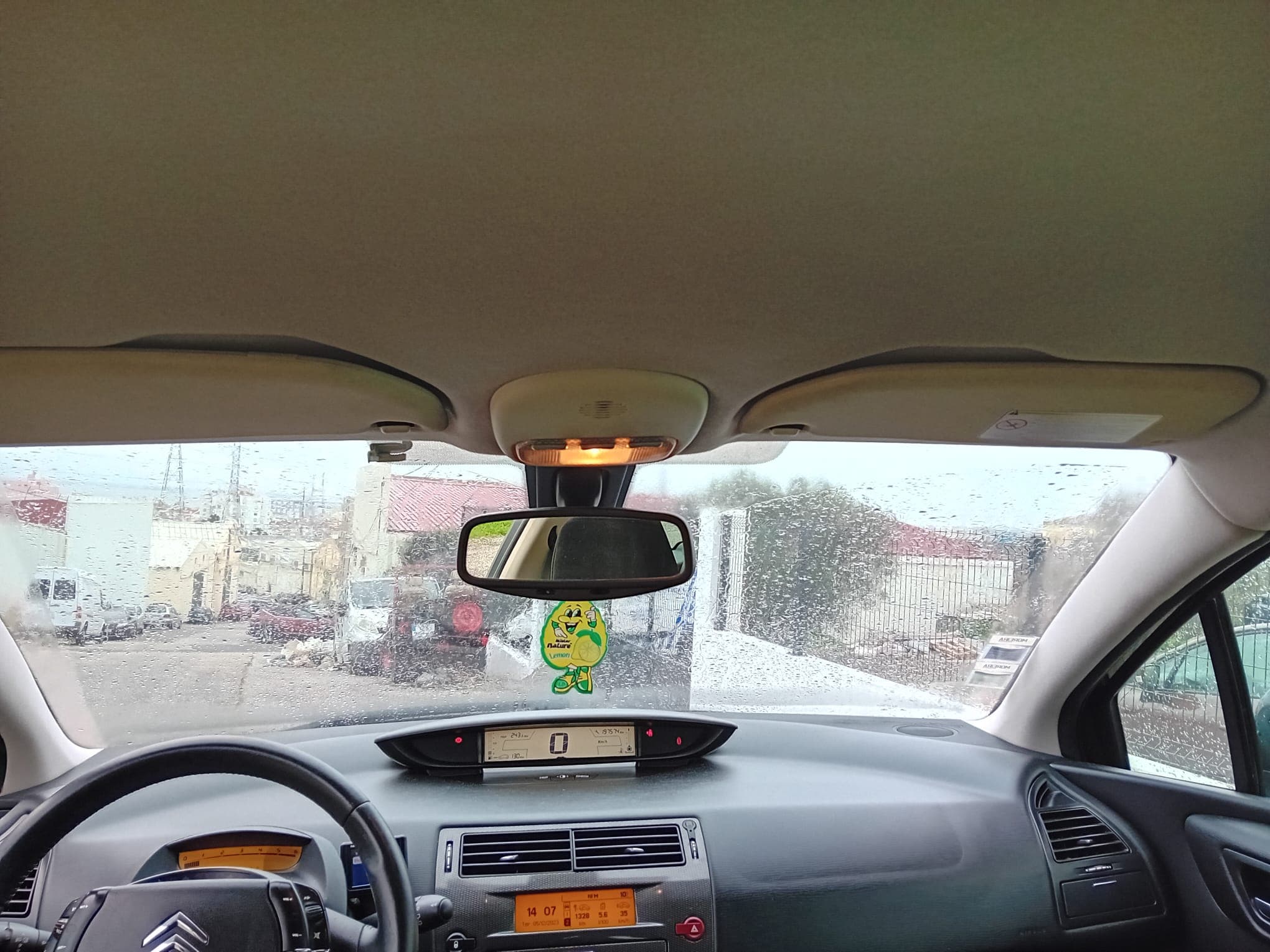 Citroën C4 · Ano 2008 — imagen 25