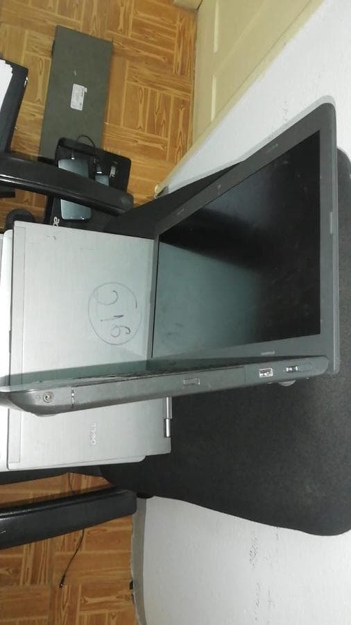 Portátil Lenovo Thinkpad E560