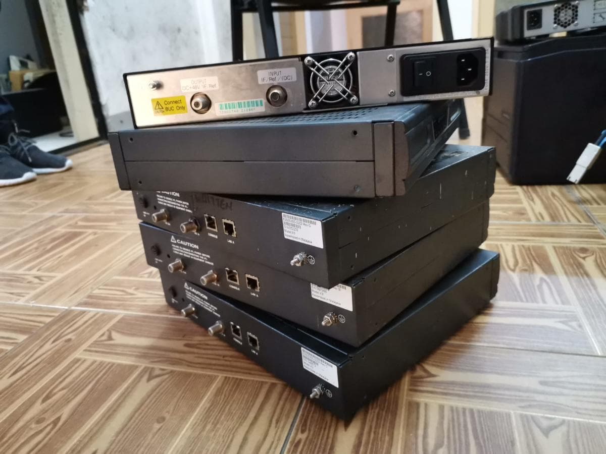 Modems iDirect x3