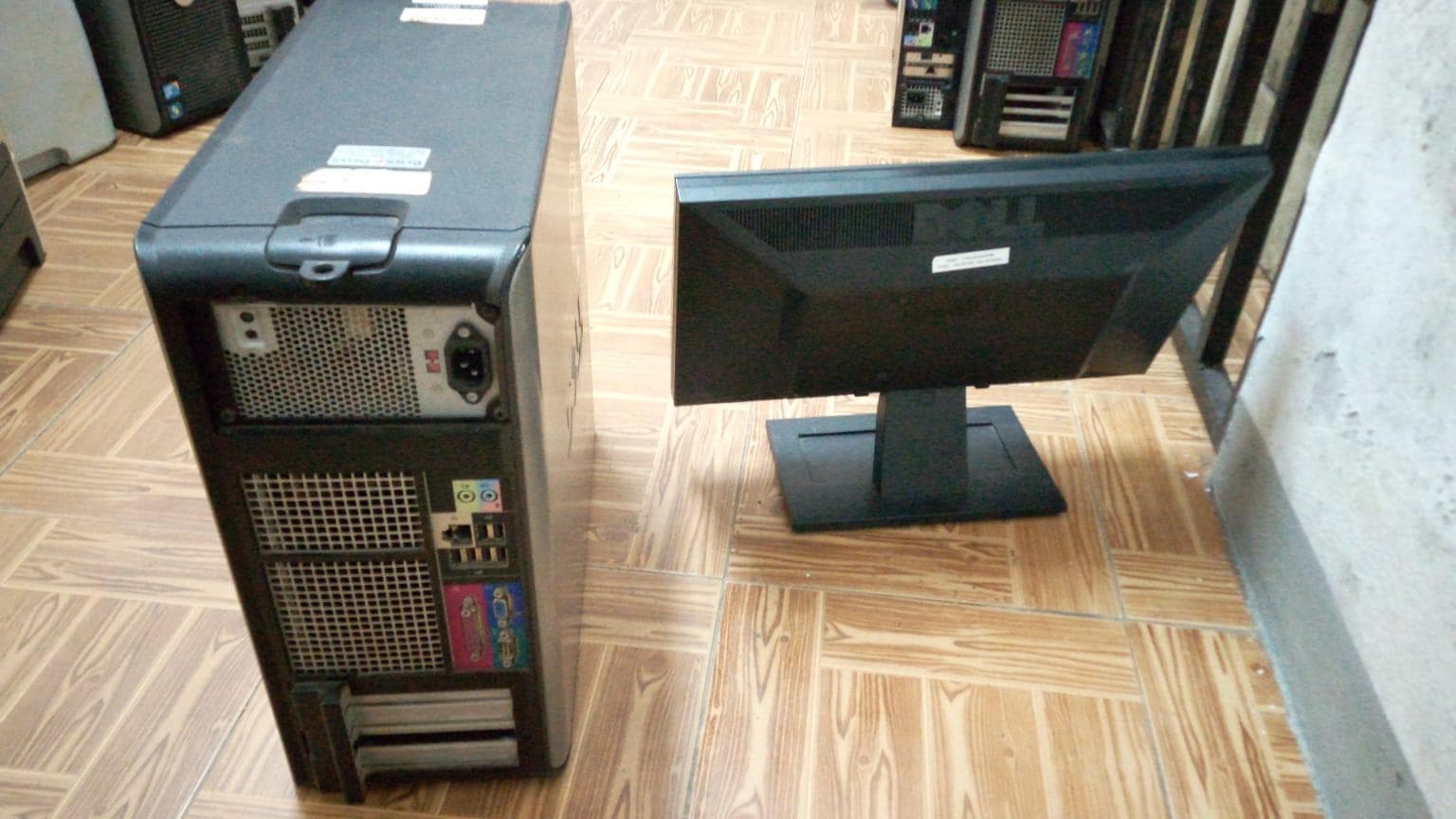 Computador Dell Optiplex 380 — image 2