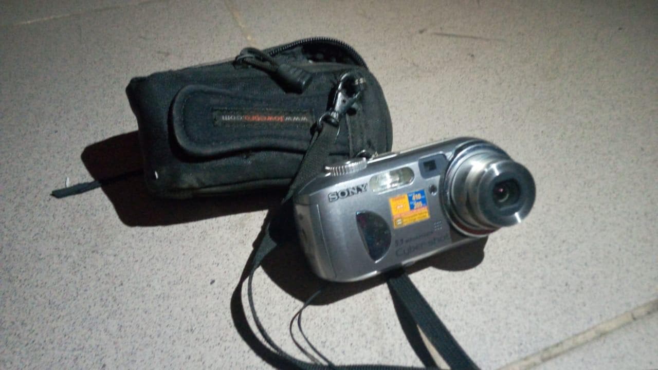 Máquina Fotográfica Sony