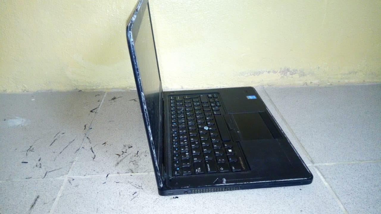 Portátil Dell — imagen 2