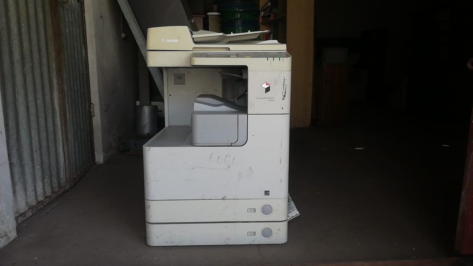 Impressora Canon ImageRUNNER 2530i — imagem 1