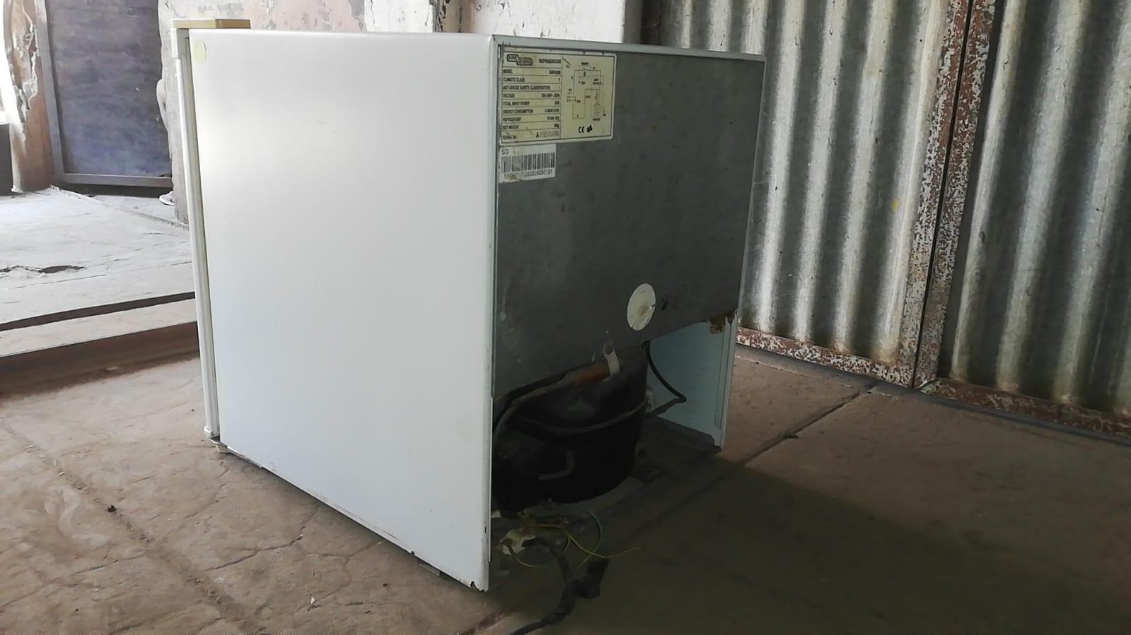 Mini Freezer Super General — imagen 3