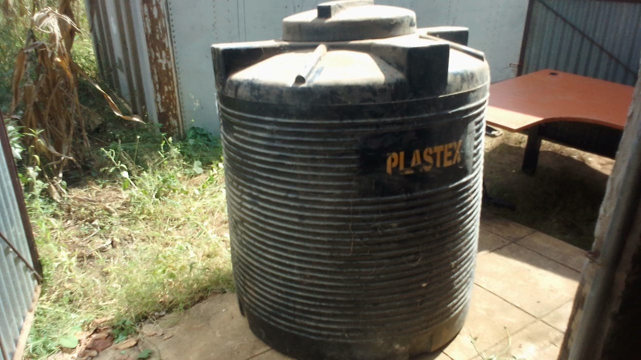 Depósito de agua PLASTEX — imagen 3