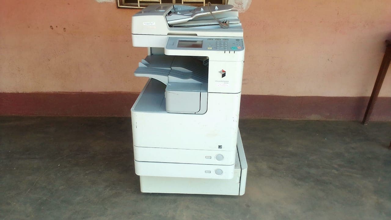 Impressora Canon ImageRUNNER 2530i — imagem 1