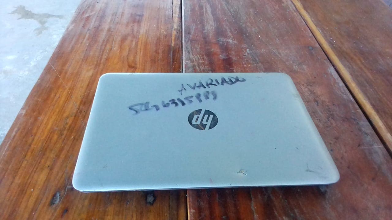 Portátil HP EliteBook — imagem 1