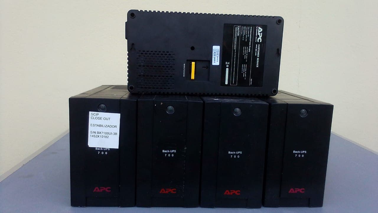 Estabilizadores UPS APC — imagen 2