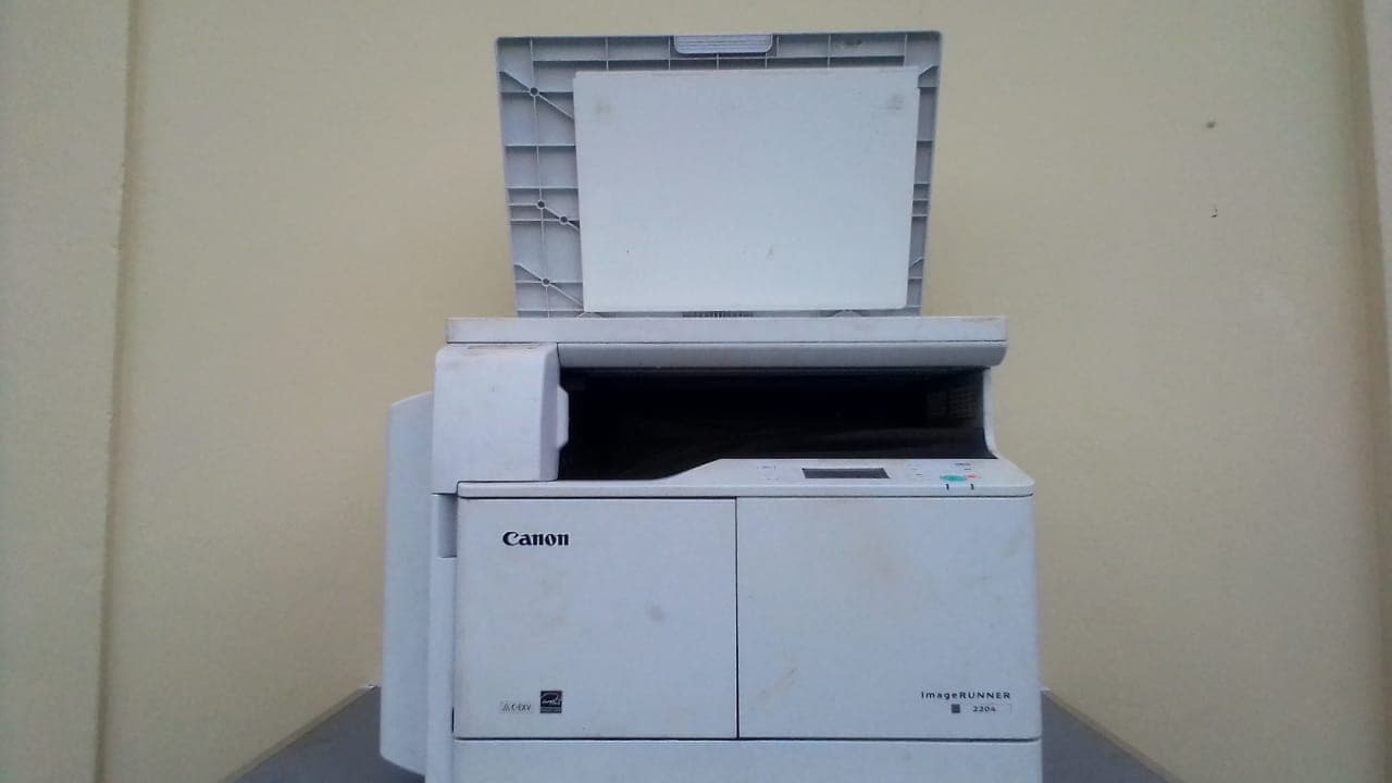 Impressora Canon ImageRUNNER 2204 — imagem 2
