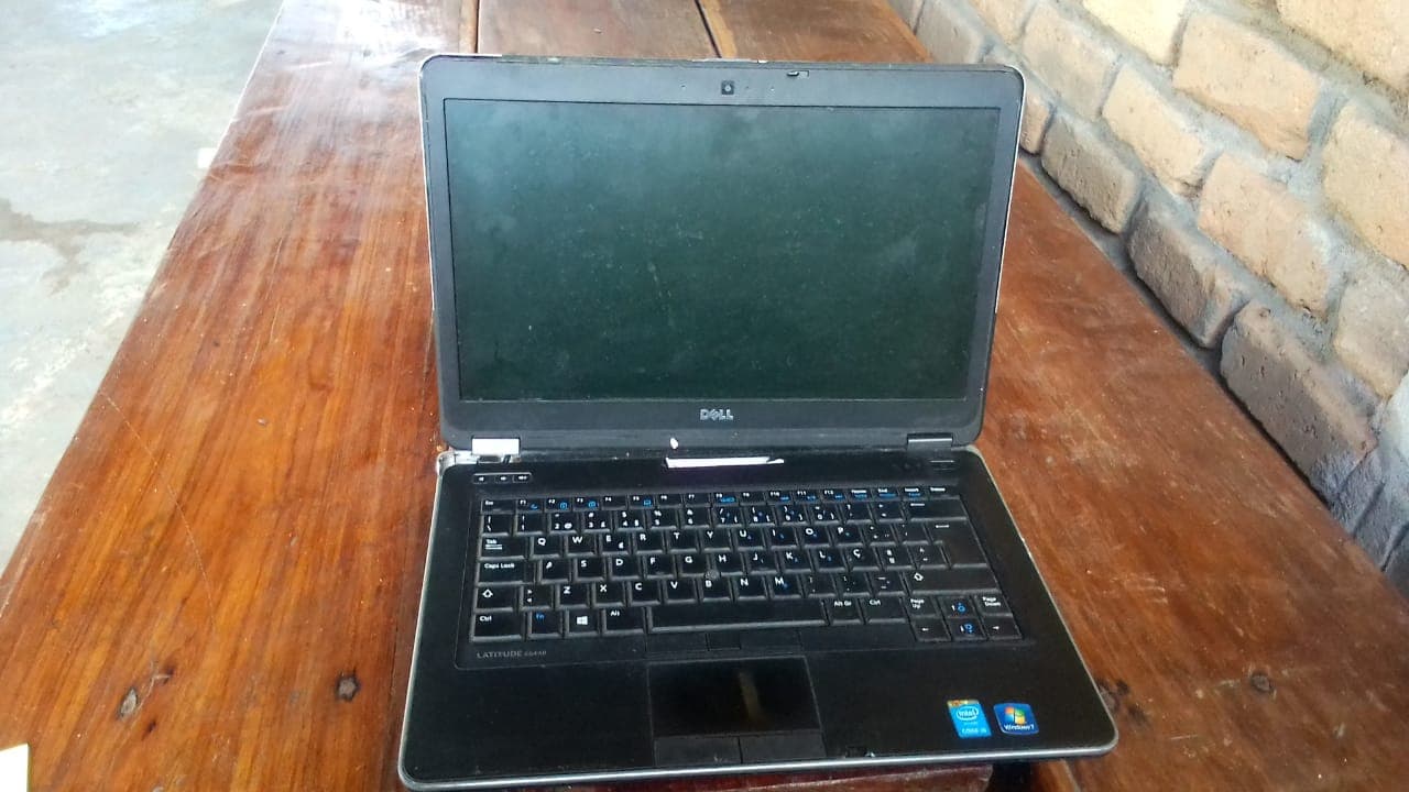 Portátil Dell Latitude E6440 — imagen 2