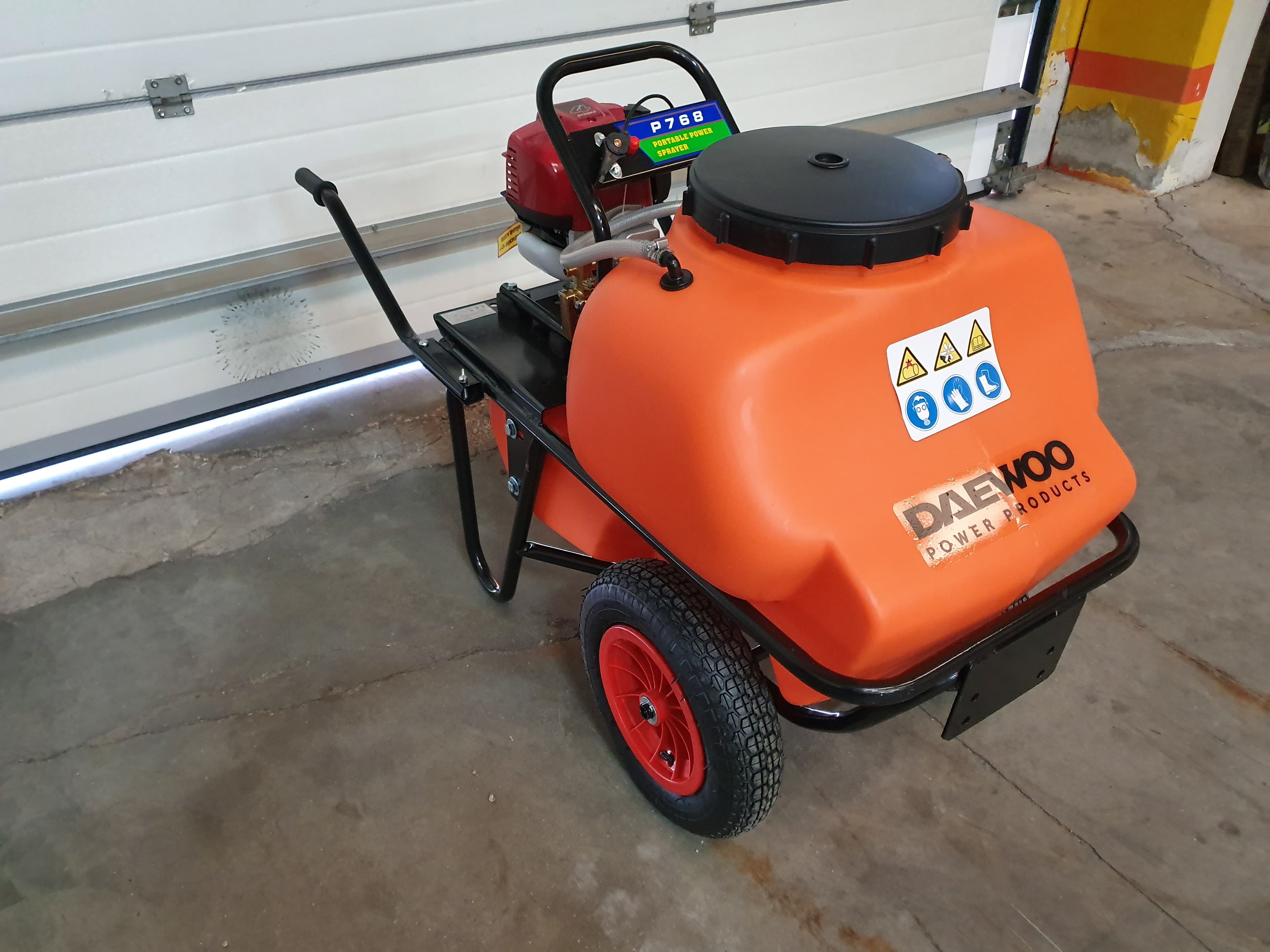 Pulverizador Daewoo — imagen 2