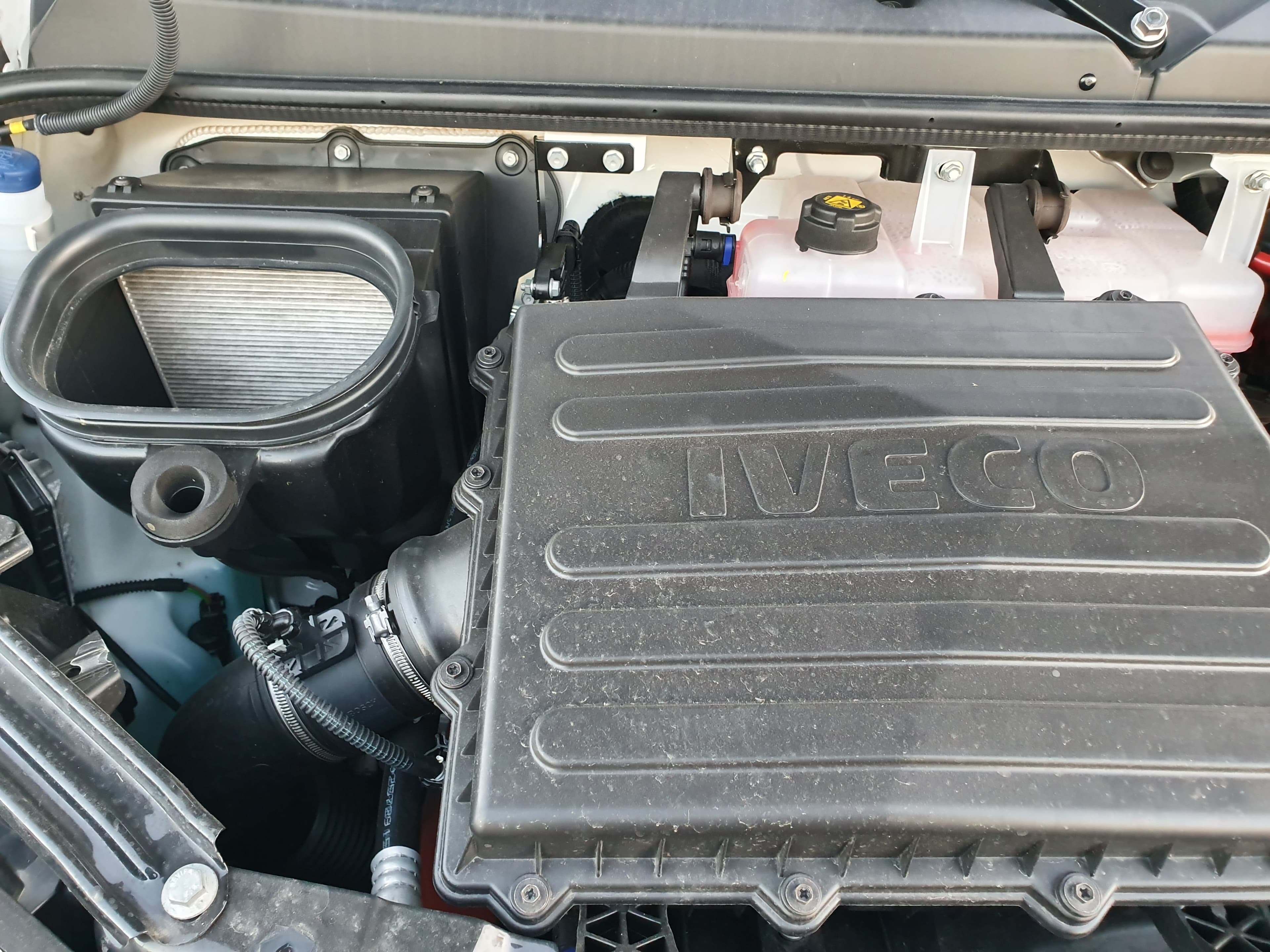Iveco 35S18 · Ano 2023 — imagem 34