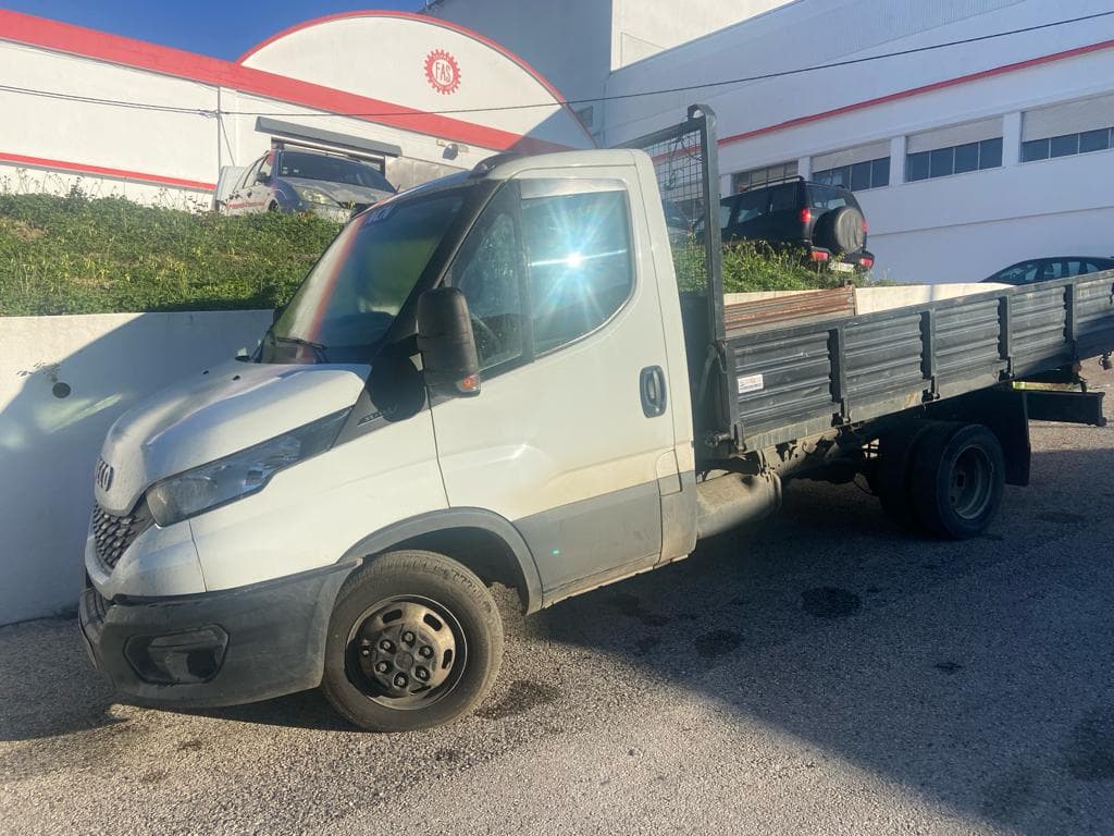 Iveco Daily VI · Ano 2021 — imagem 3