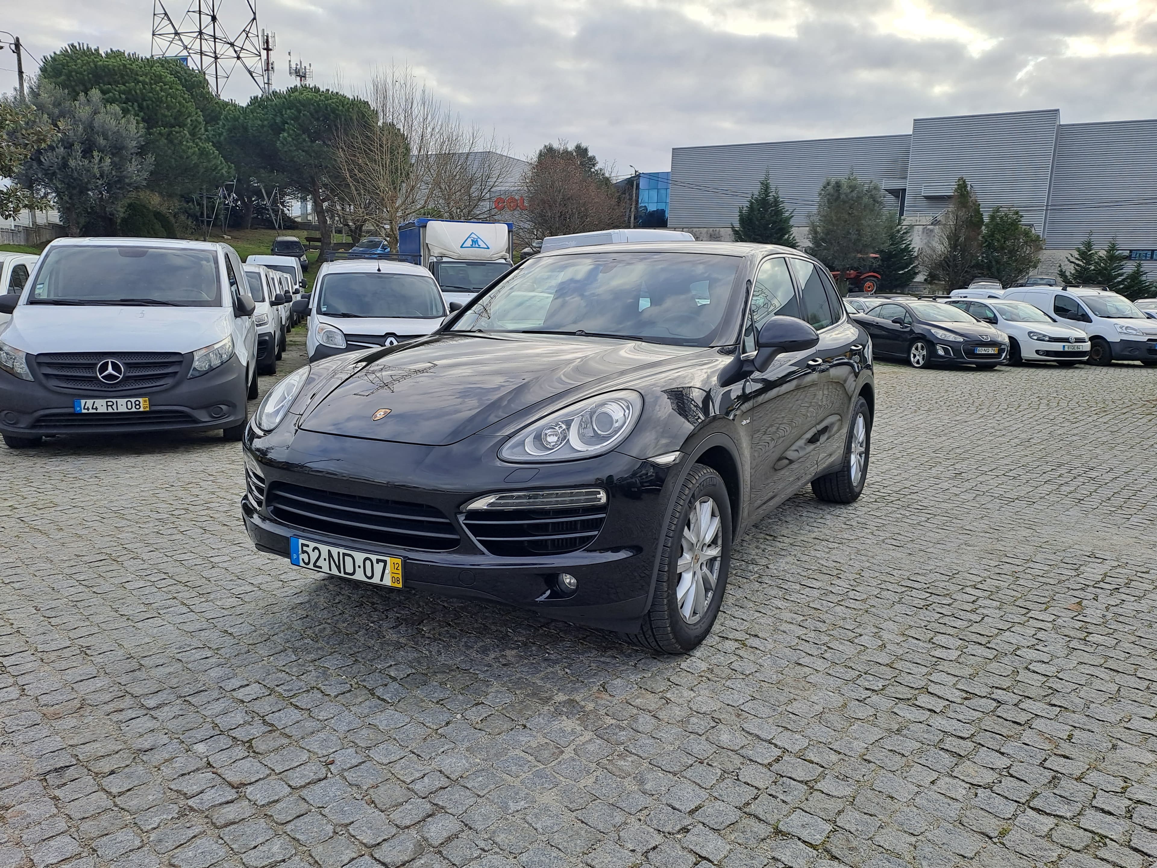 Porsche Cayenne 3.0 V6 · Ano 2012 — image 3