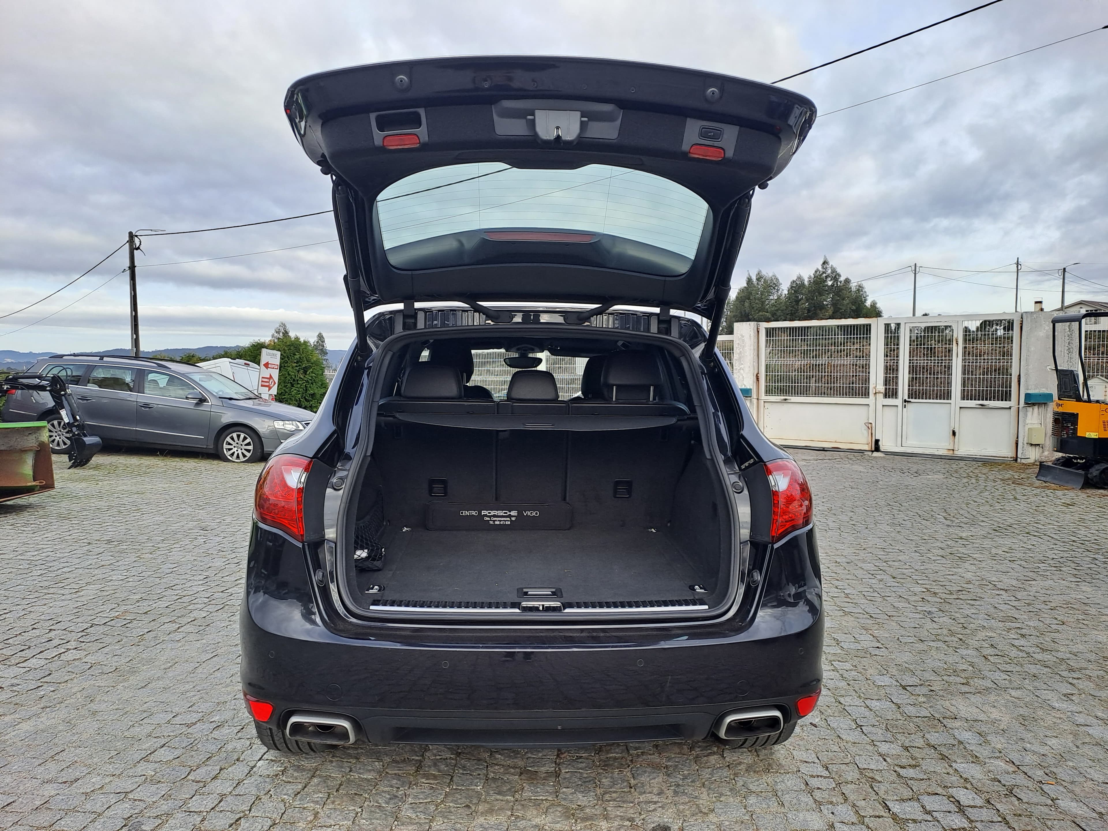 Porsche Cayenne 3.0 V6 · Ano 2012 — image 7
