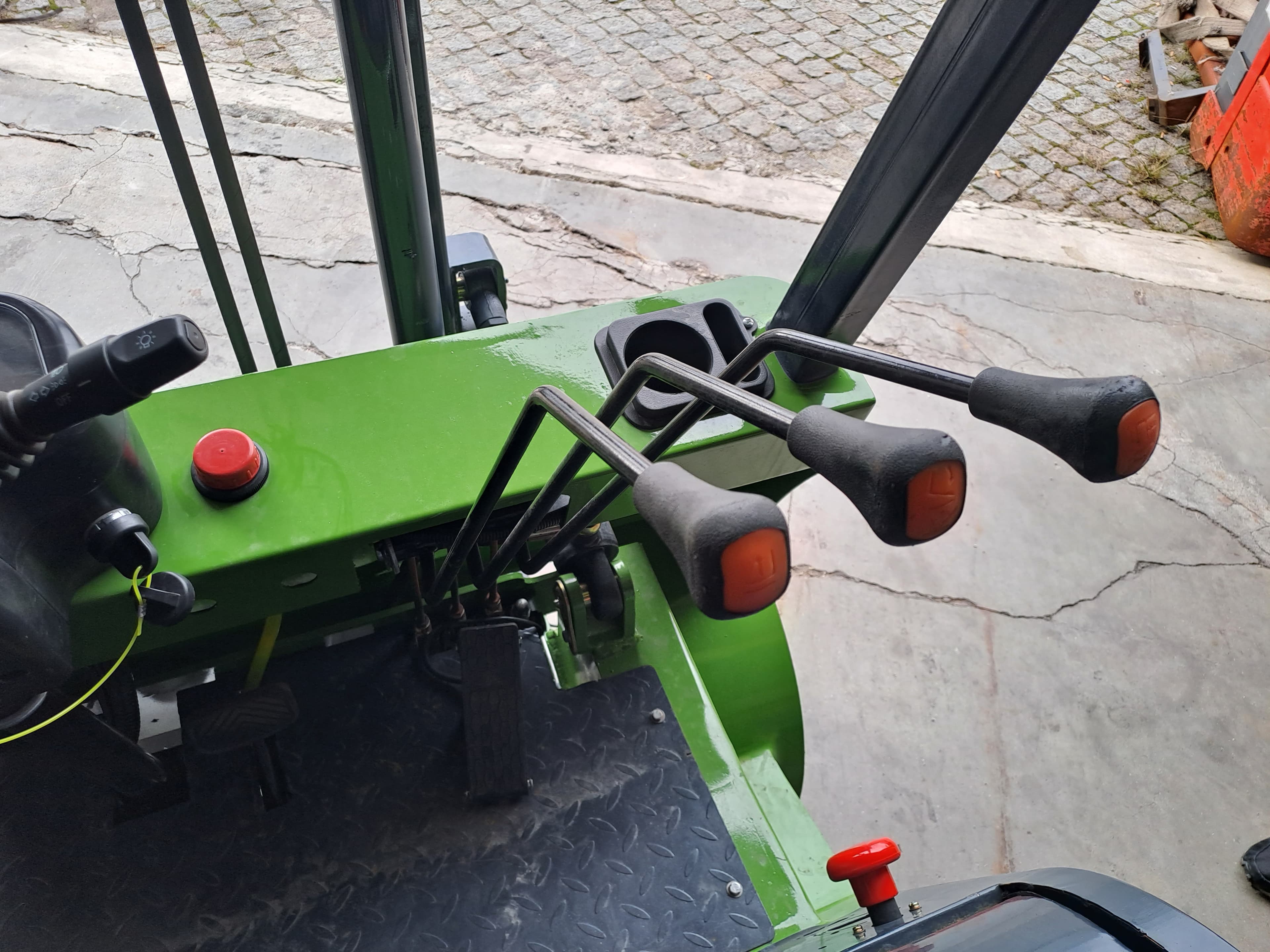 Empilhador Elétrico Kabel — imagem 15