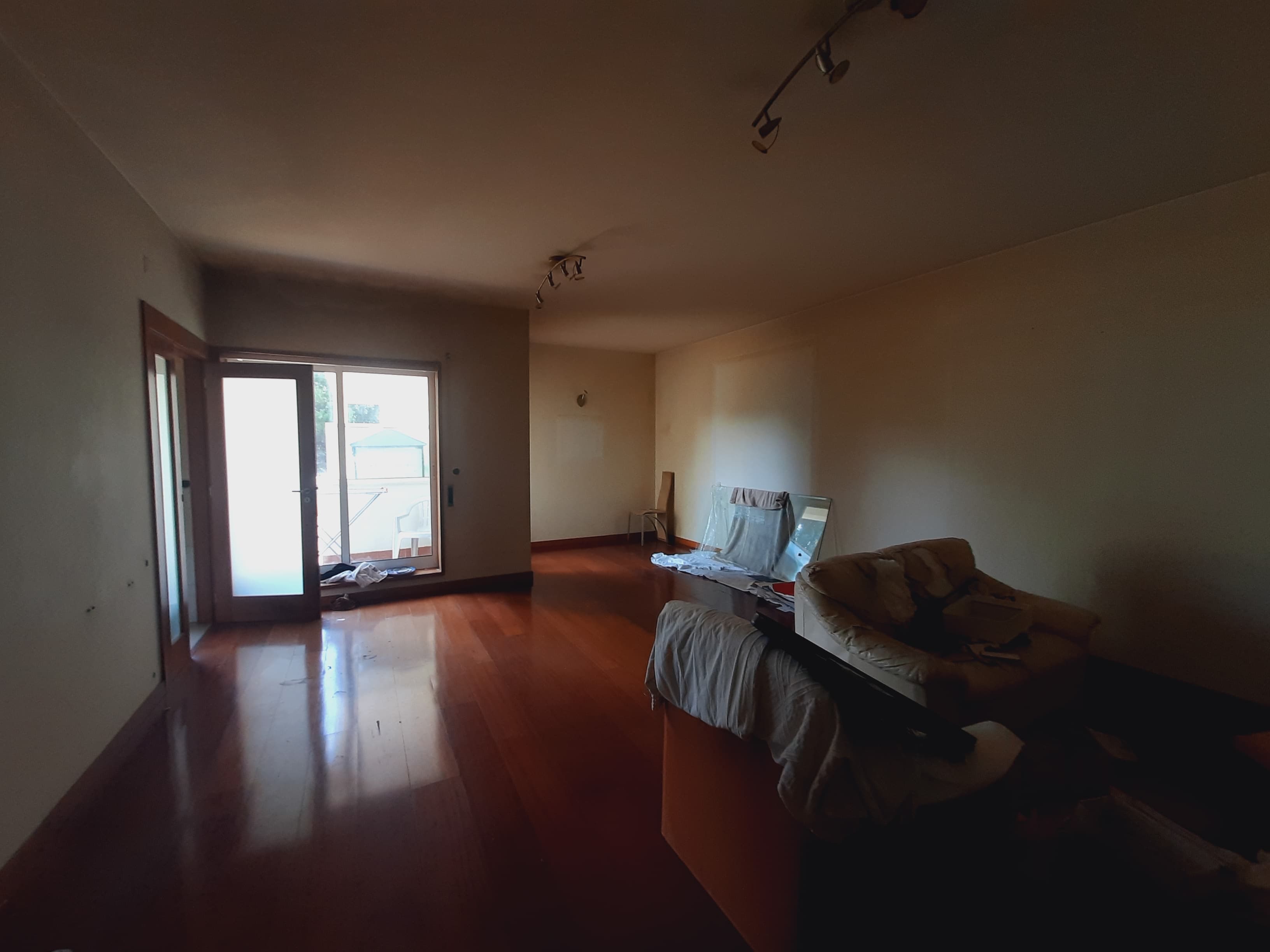 Apartamento T2+1 c/ Garagem · Vila Nova de Gaia — imagem 10